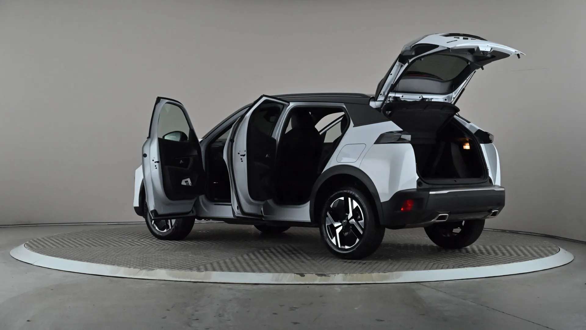 2025 PEUGEOT 2008 2025 PEUGEOT 2008