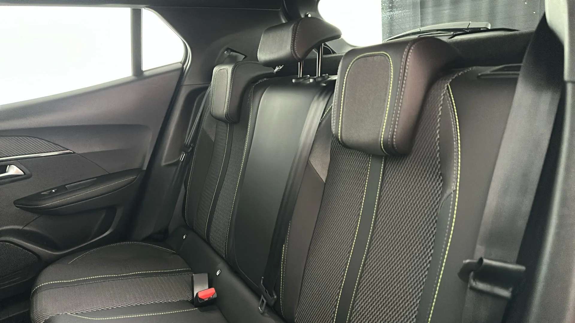 2025 PEUGEOT 2008 2025 PEUGEOT 2008
