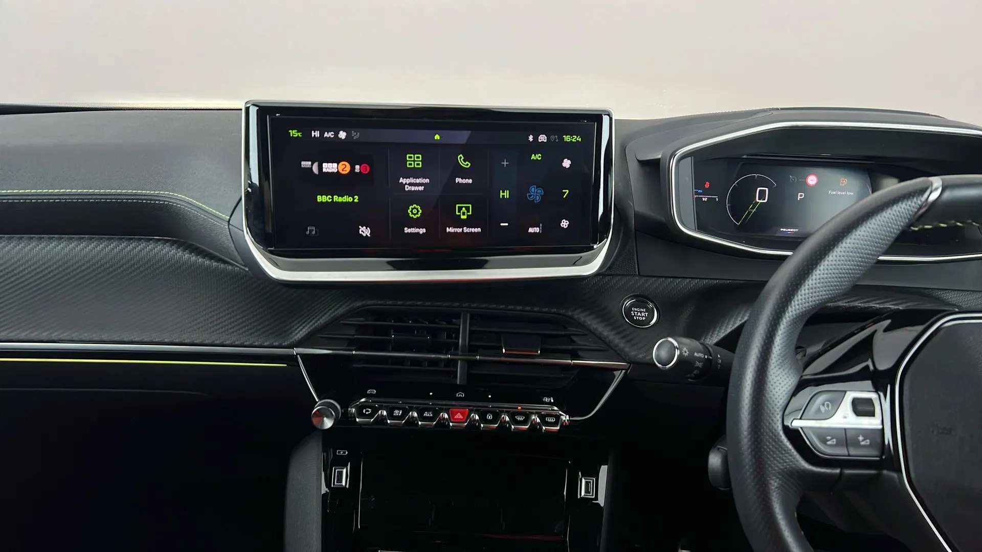 2024 PEUGEOT 2008 2024 PEUGEOT 2008