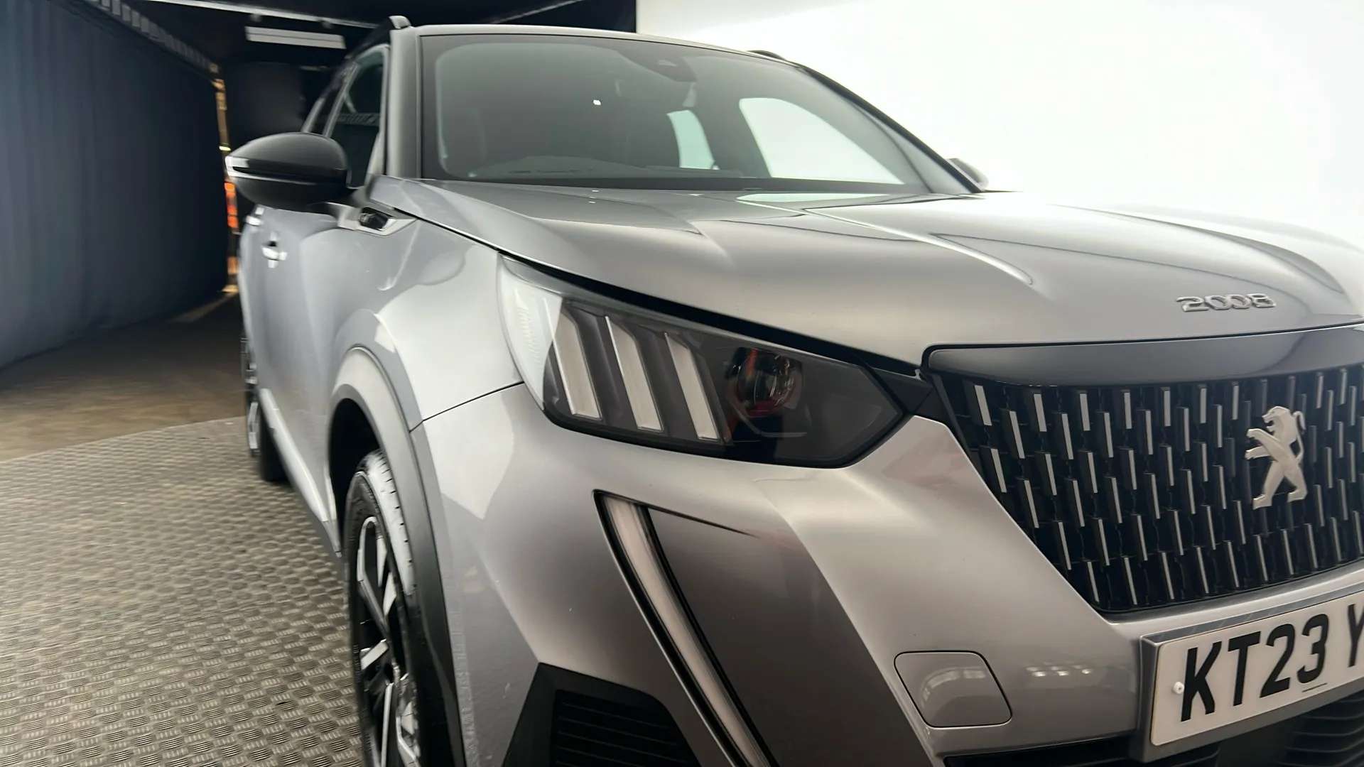 2023 PEUGEOT 2008 2023 PEUGEOT 2008
