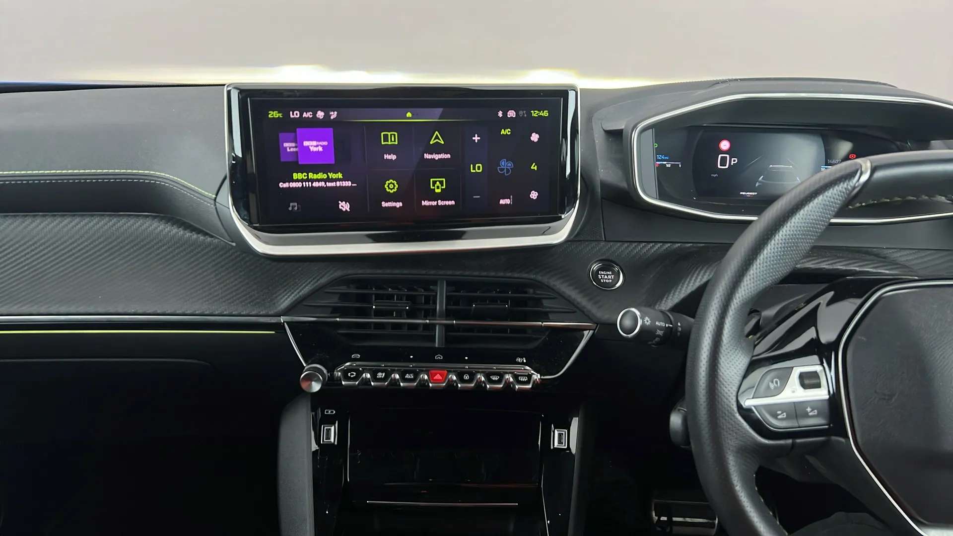 2024 PEUGEOT 2008 2024 PEUGEOT 2008