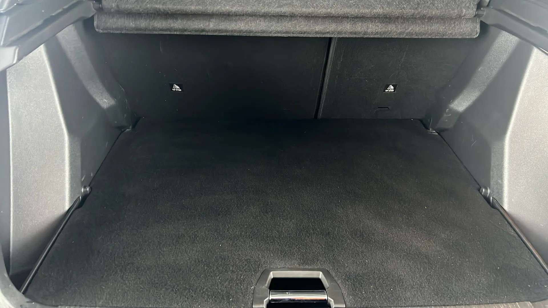 2024 PEUGEOT 2008 2024 PEUGEOT 2008