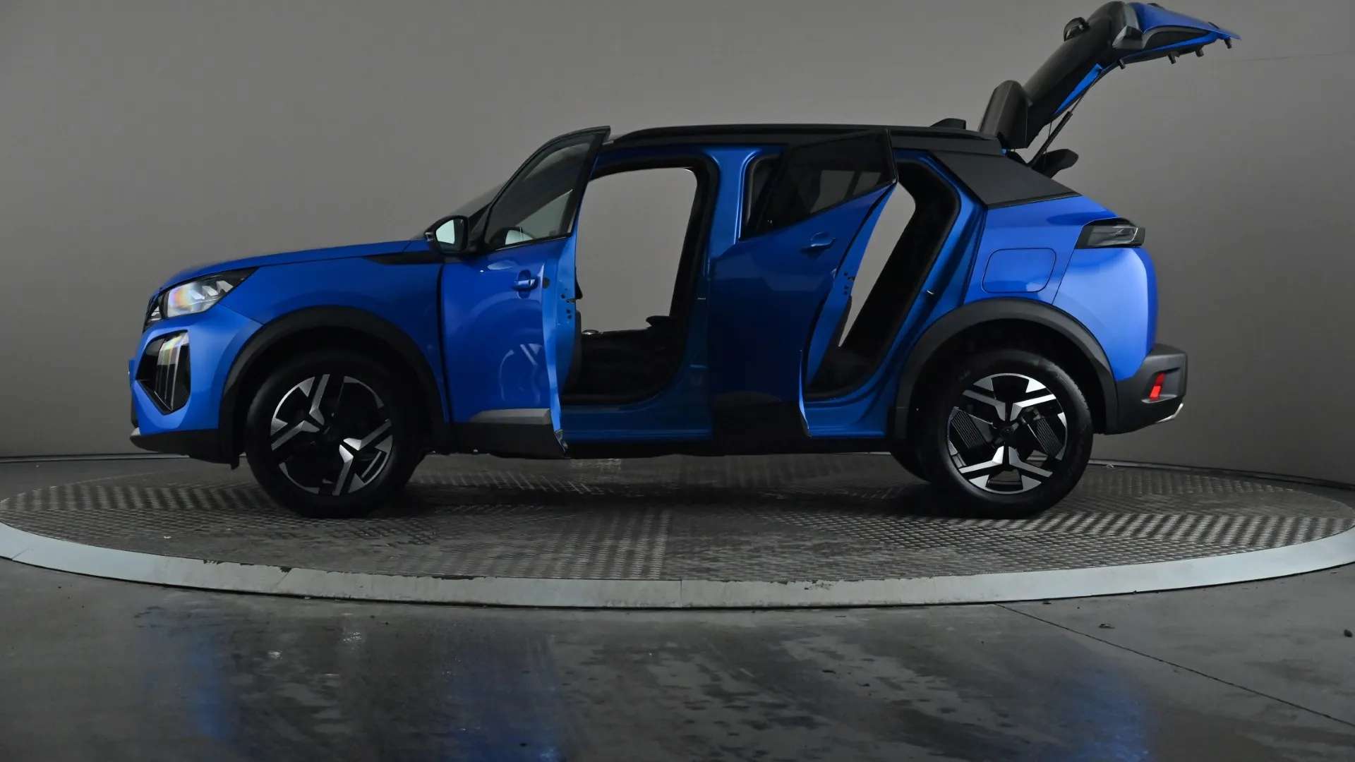 2023 PEUGEOT 2008 2023 PEUGEOT 2008