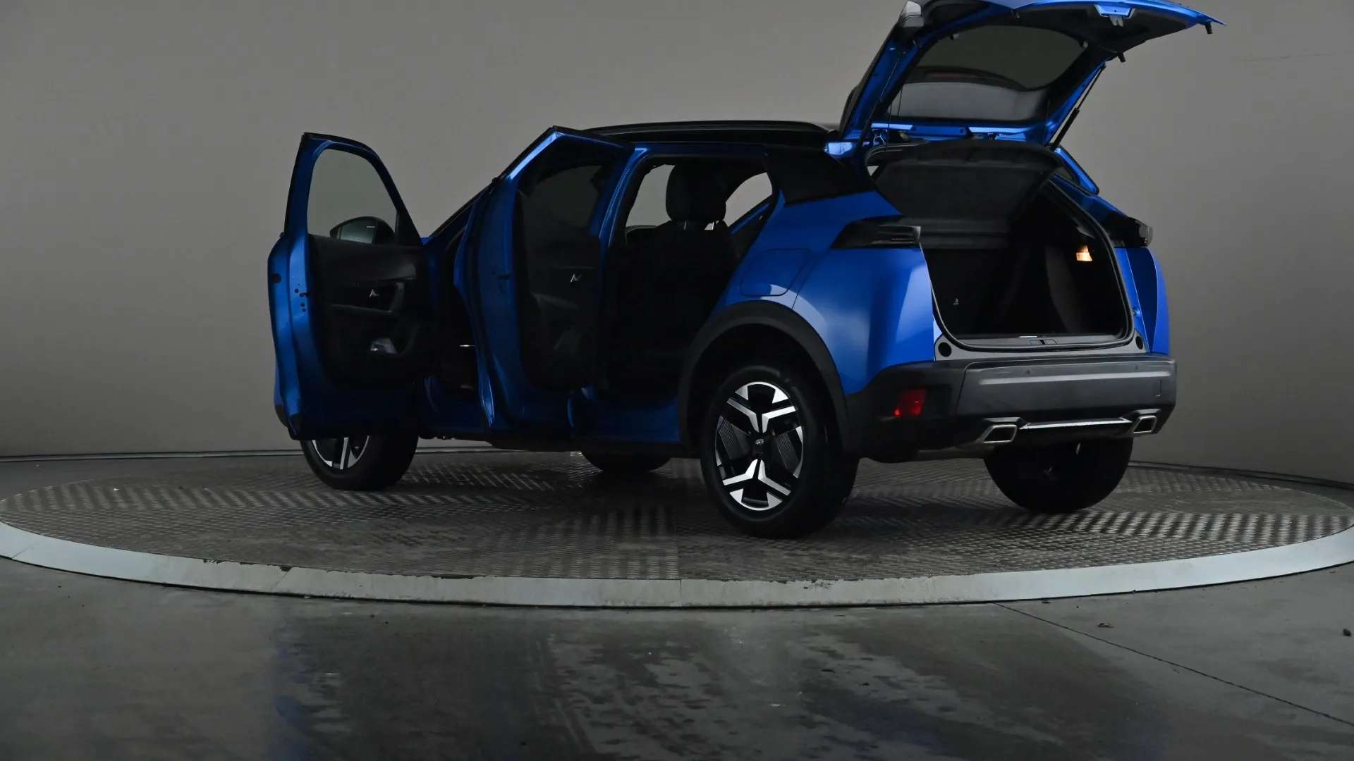 2023 PEUGEOT 2008 2023 PEUGEOT 2008