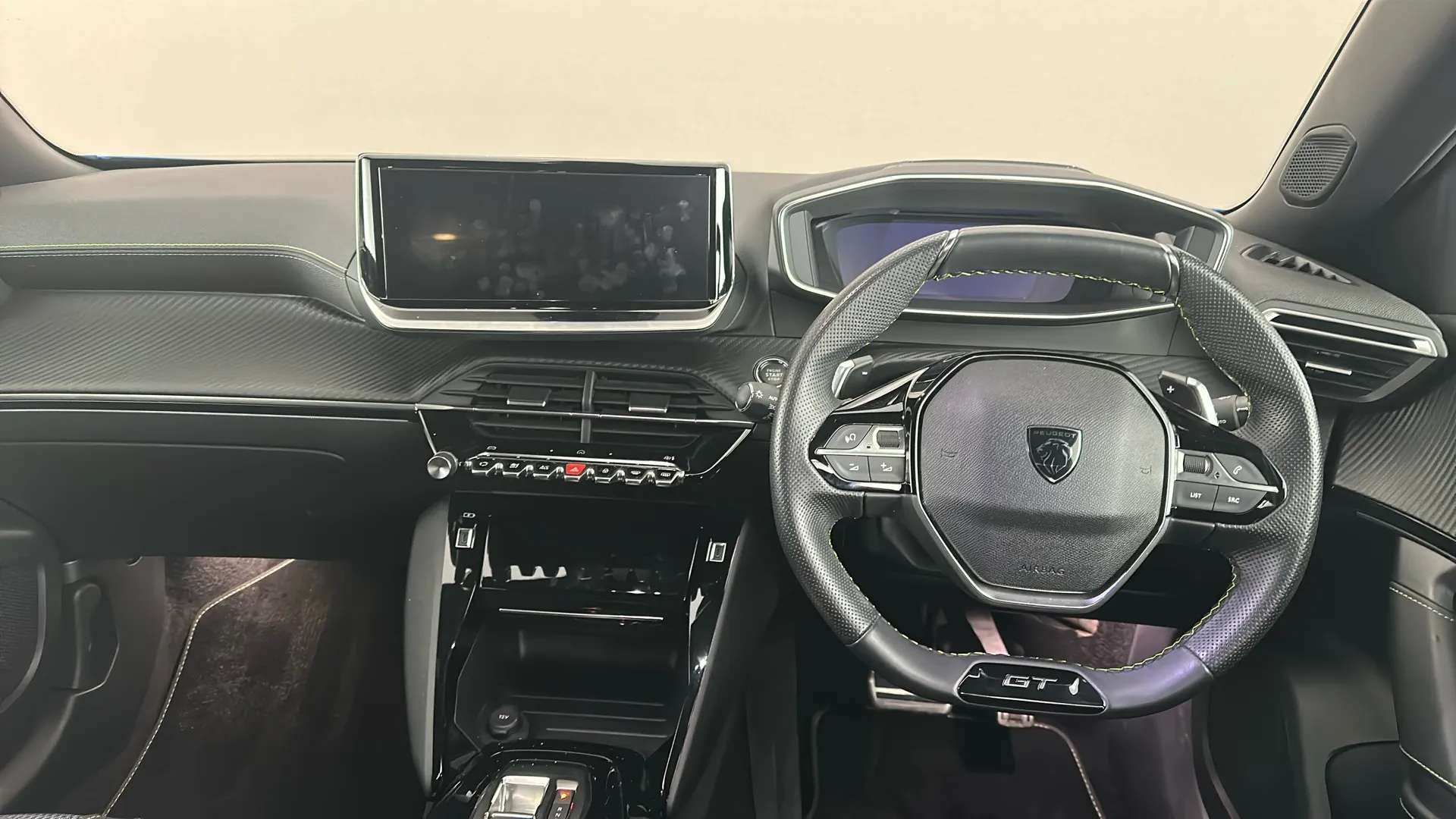 2023 PEUGEOT 2008 2023 PEUGEOT 2008