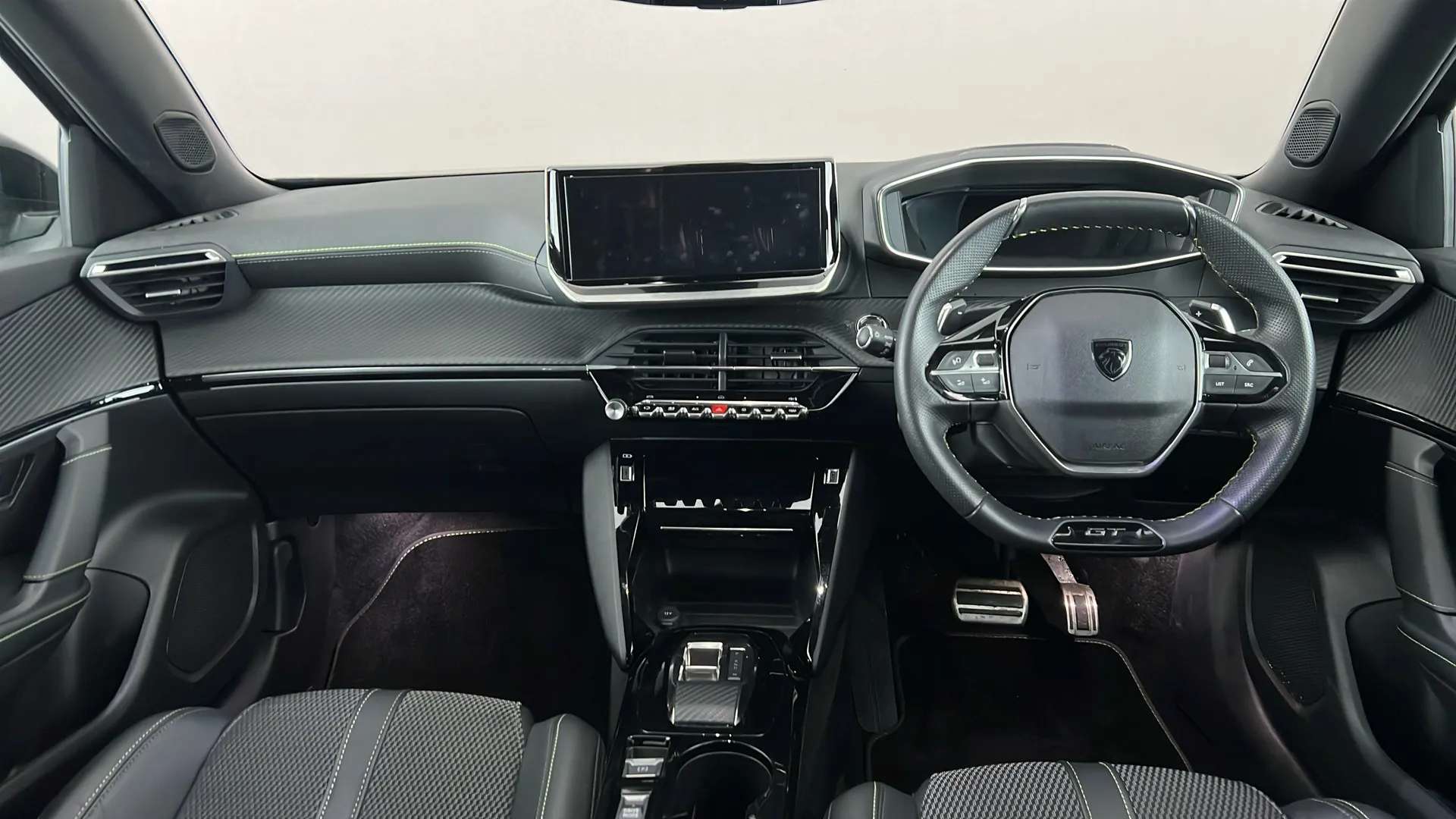 2023 PEUGEOT 2008 2023 PEUGEOT 2008