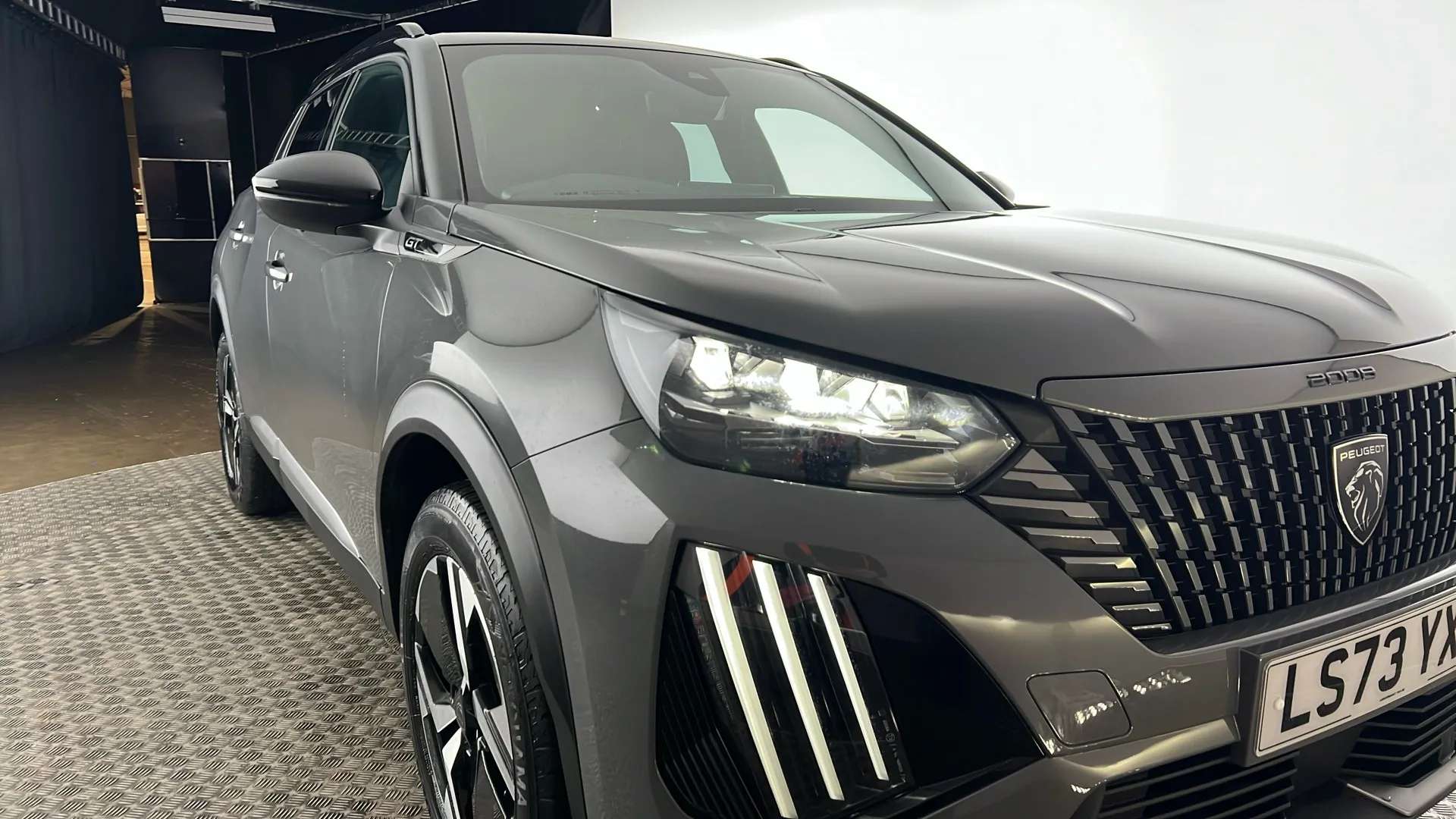 2023 PEUGEOT 2008 2023 PEUGEOT 2008