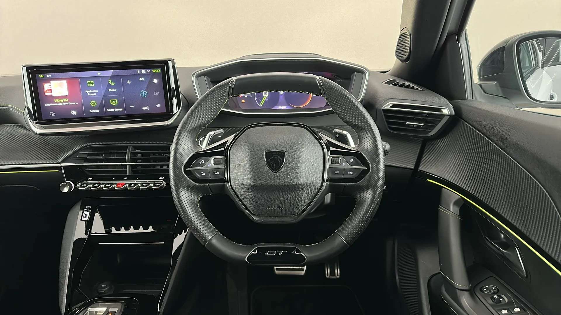 2025 PEUGEOT 2008 2025 PEUGEOT 2008