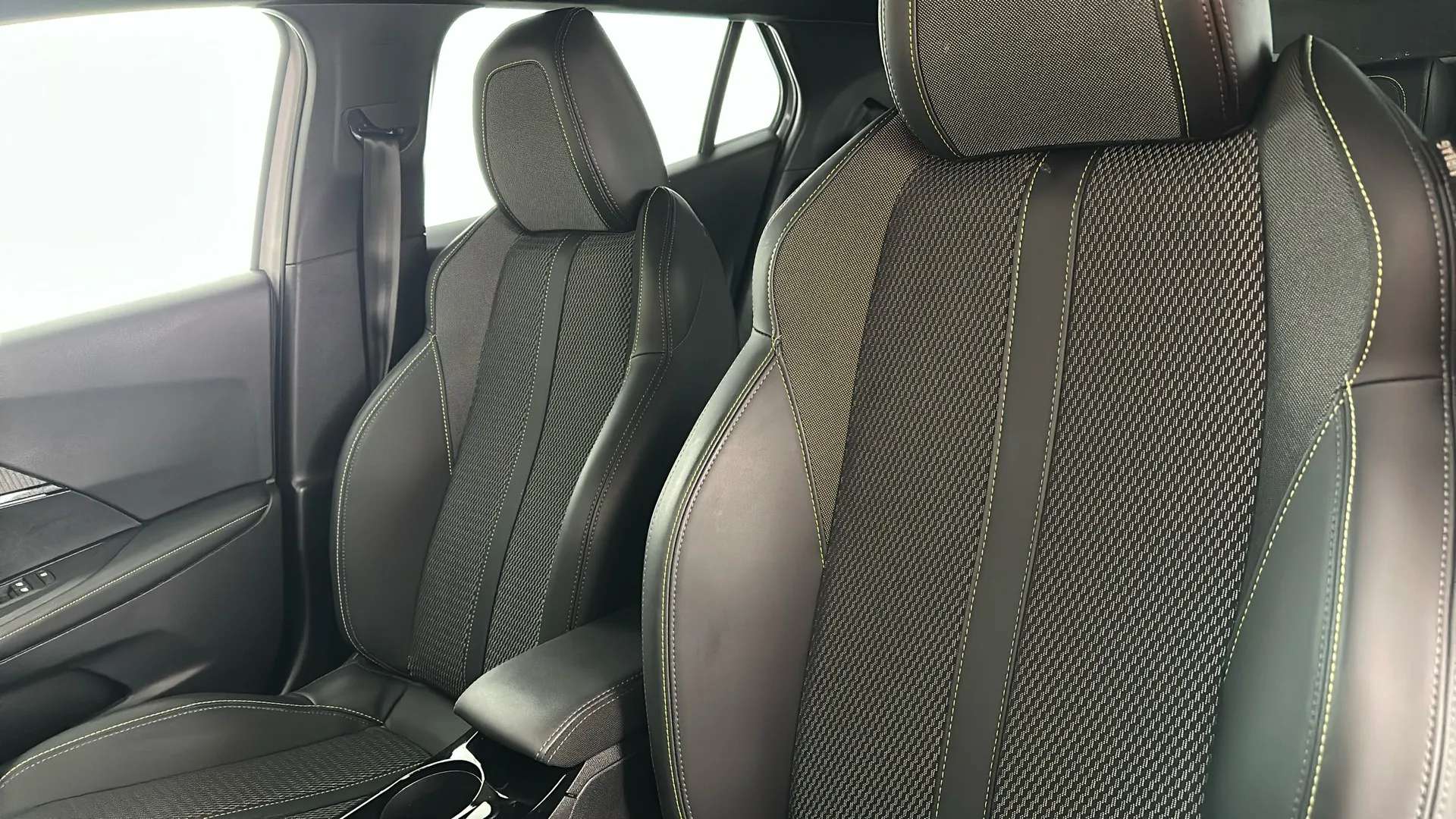 2025 PEUGEOT 2008 2025 PEUGEOT 2008