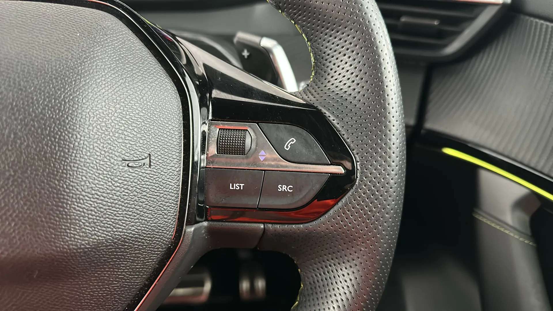 2024 PEUGEOT 2008 2024 PEUGEOT 2008