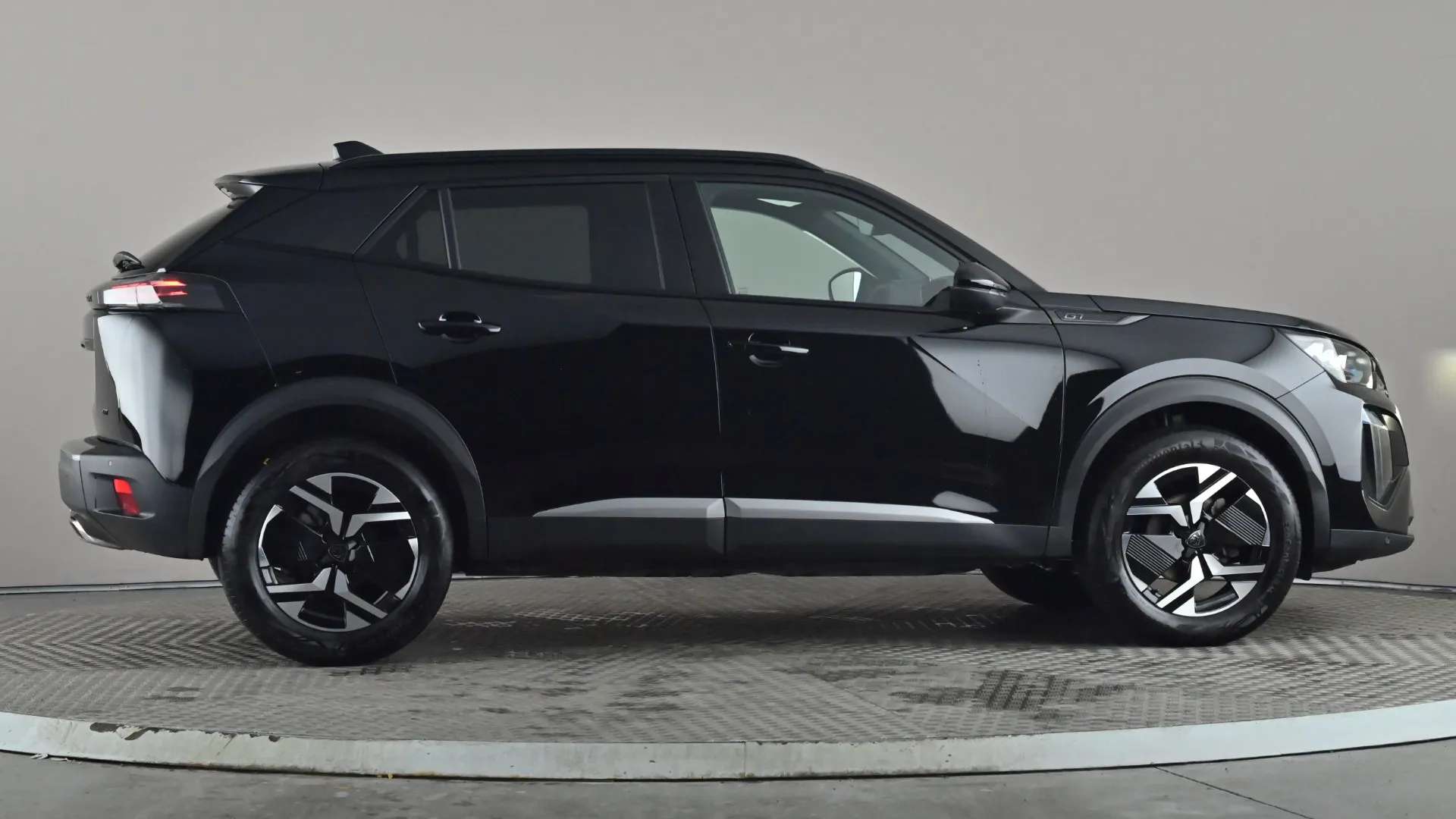 2023 PEUGEOT 2008 2023 PEUGEOT 2008