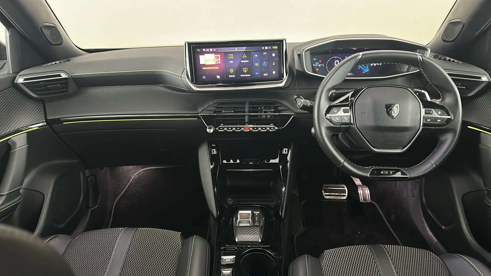 2023 PEUGEOT 2008 2023 PEUGEOT 2008