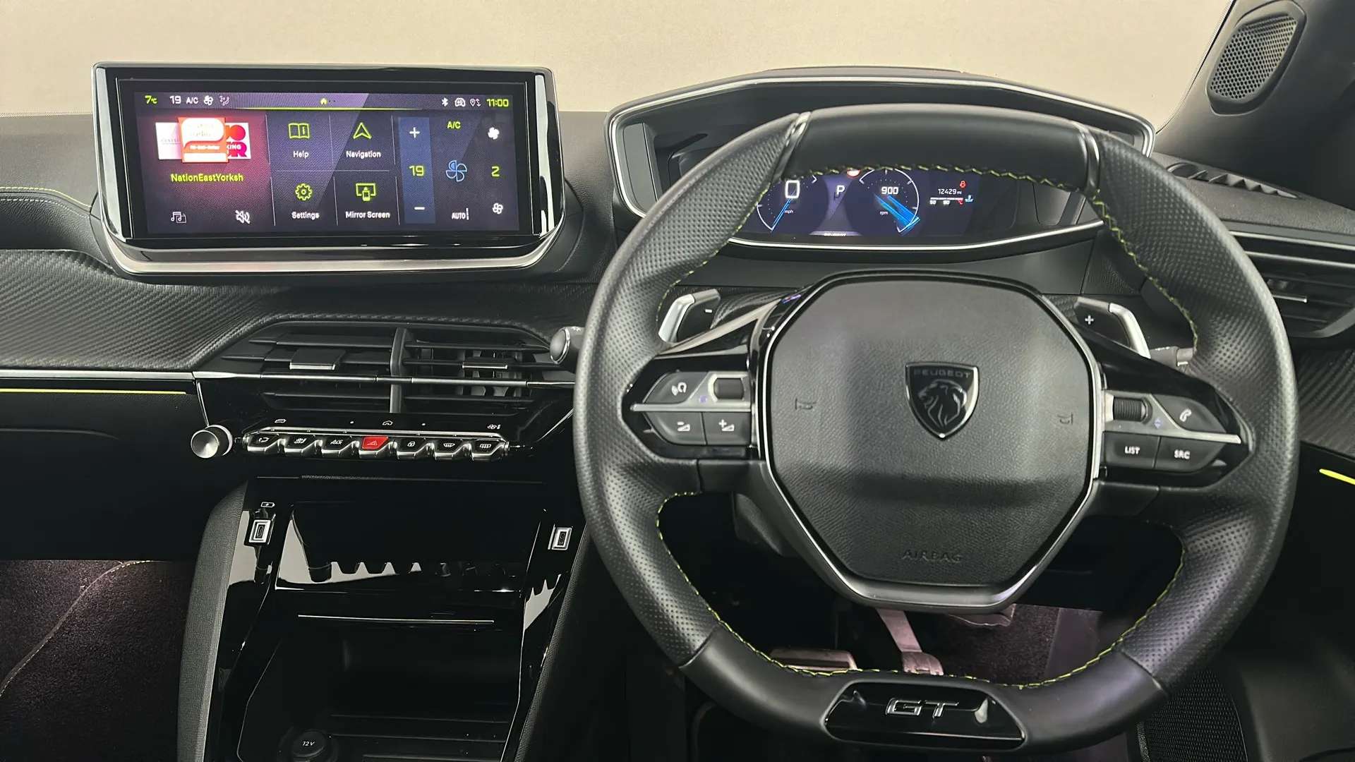 2023 PEUGEOT 2008 2023 PEUGEOT 2008