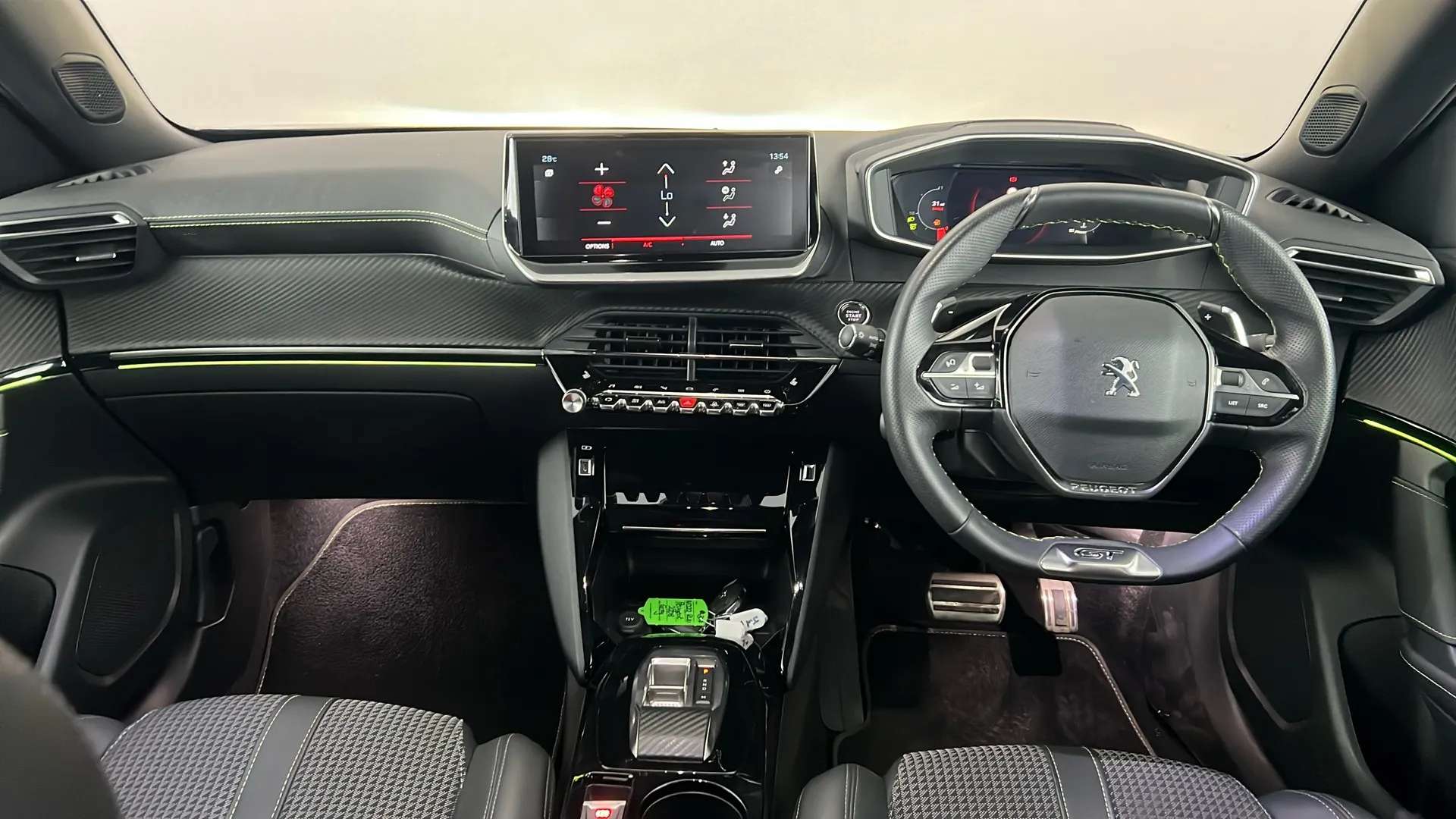 2022 PEUGEOT 2008 2022 PEUGEOT 2008