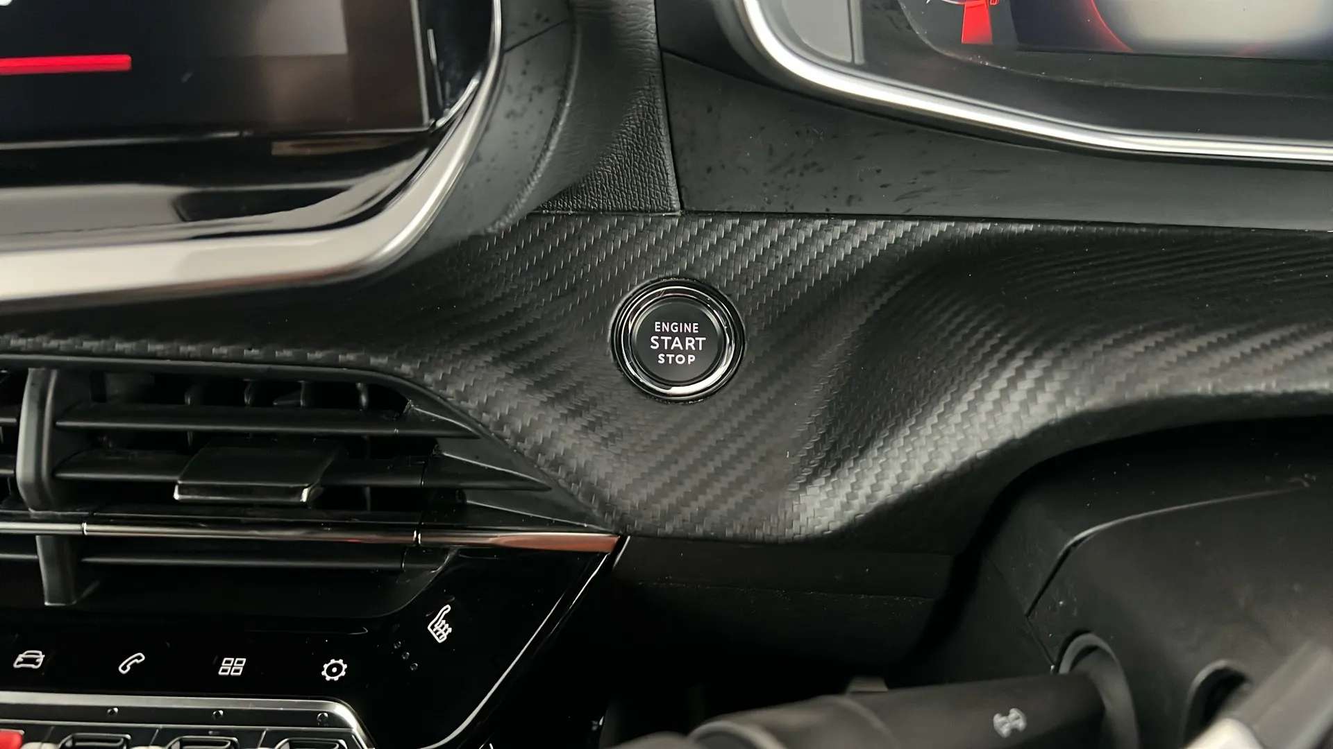 2022 PEUGEOT 2008 2022 PEUGEOT 2008