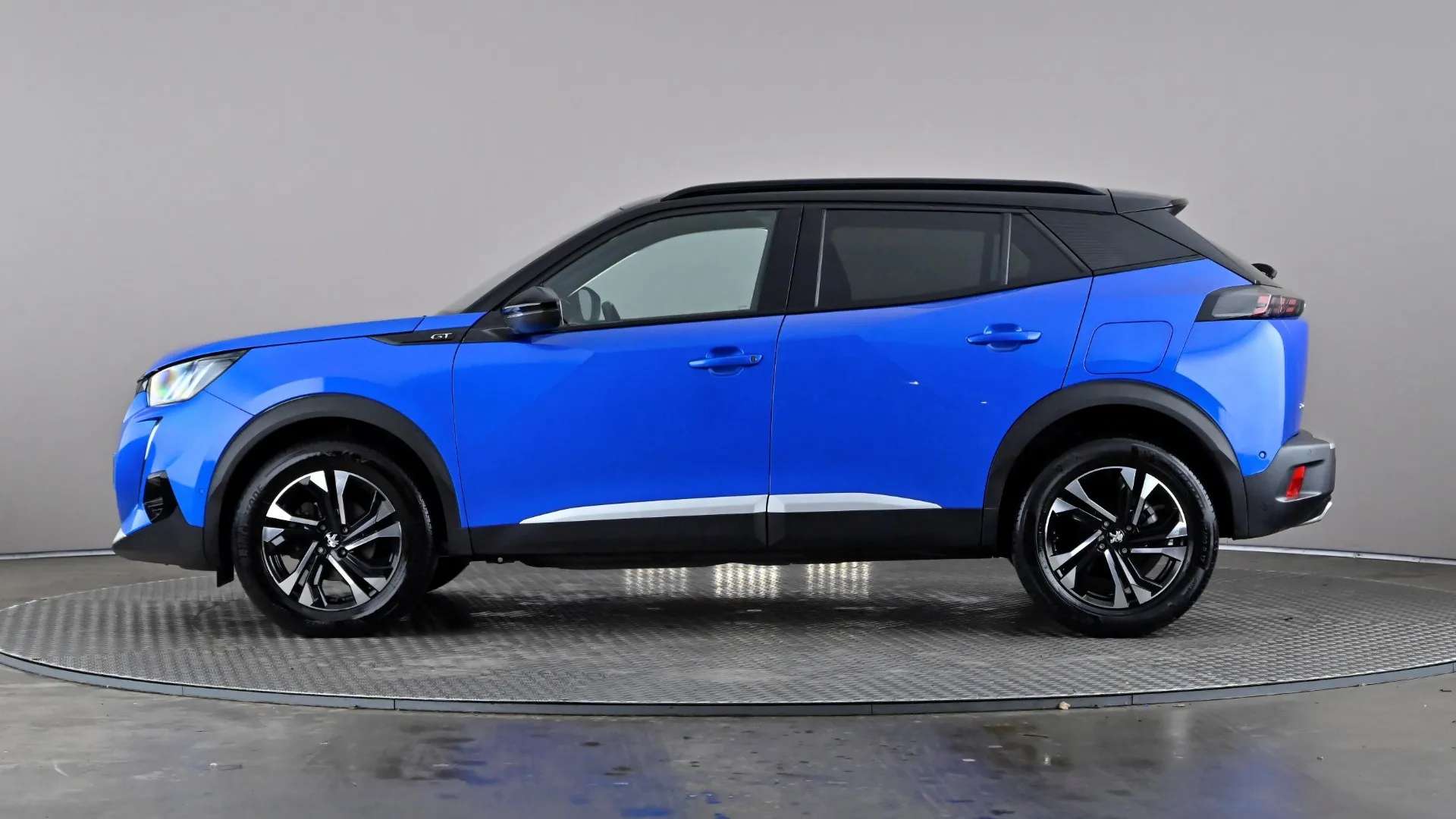 A 2021 PEUGEOT 2008 1.2 PureTech 130 GT EAT8 A 2021 PEUGEOT 2008 1.2 PureTech 130 GT EAT8