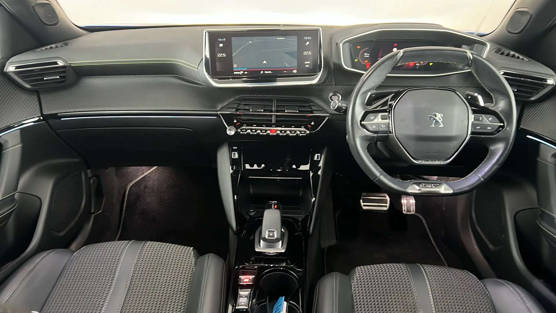 2021 PEUGEOT 2008 2021 PEUGEOT 2008