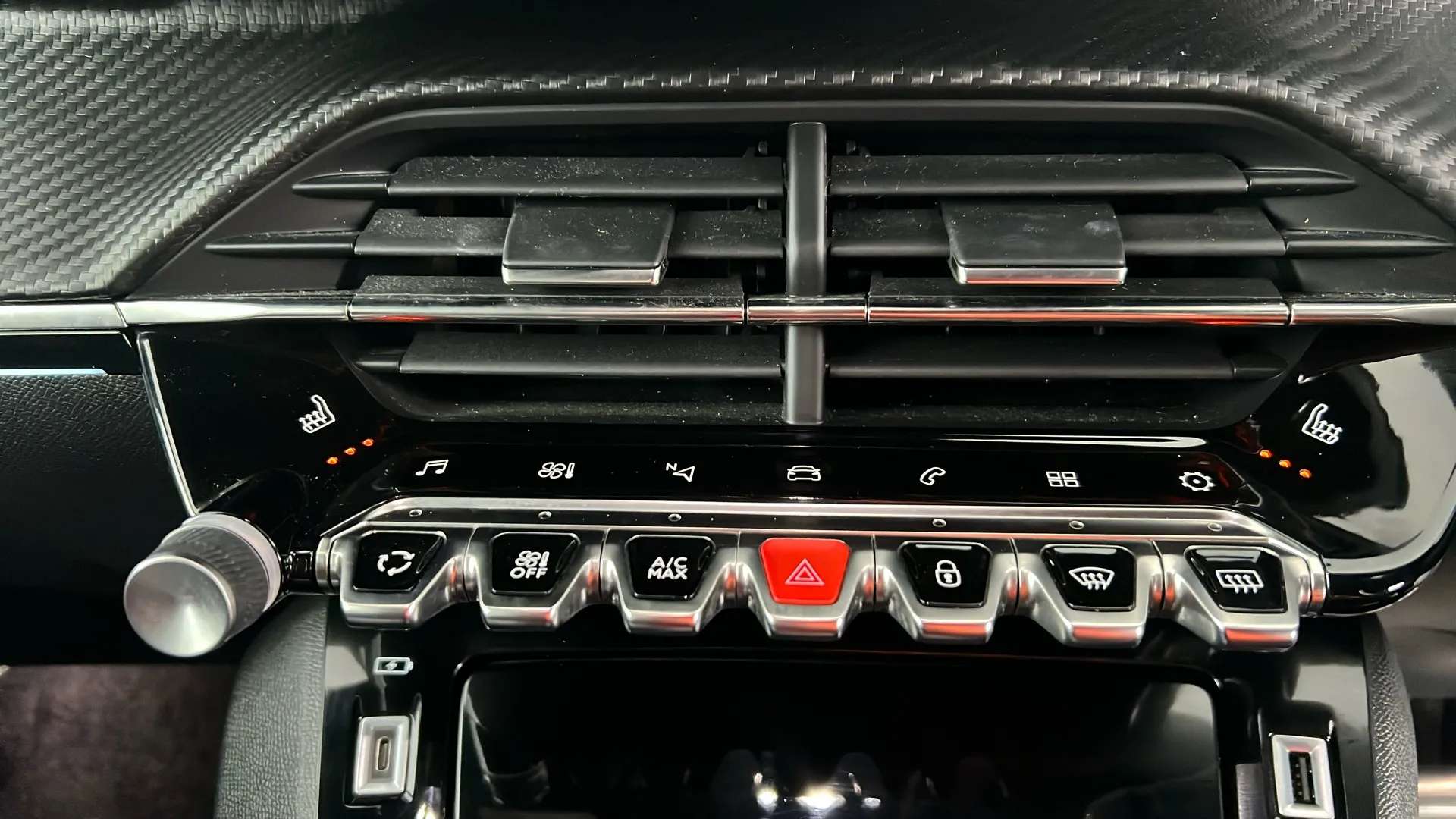 2021 PEUGEOT 2008 2021 PEUGEOT 2008