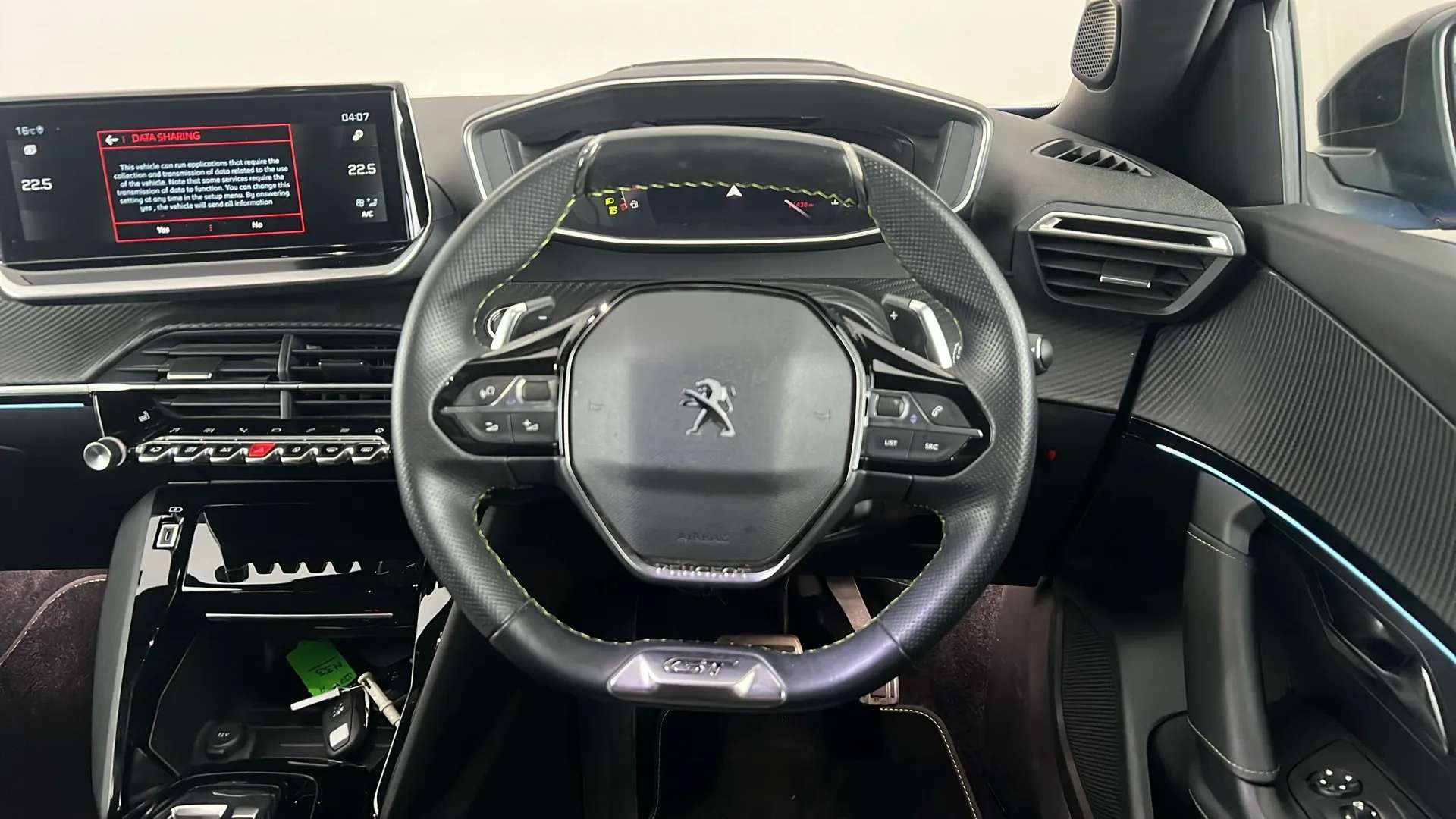 2023 PEUGEOT 2008 2023 PEUGEOT 2008