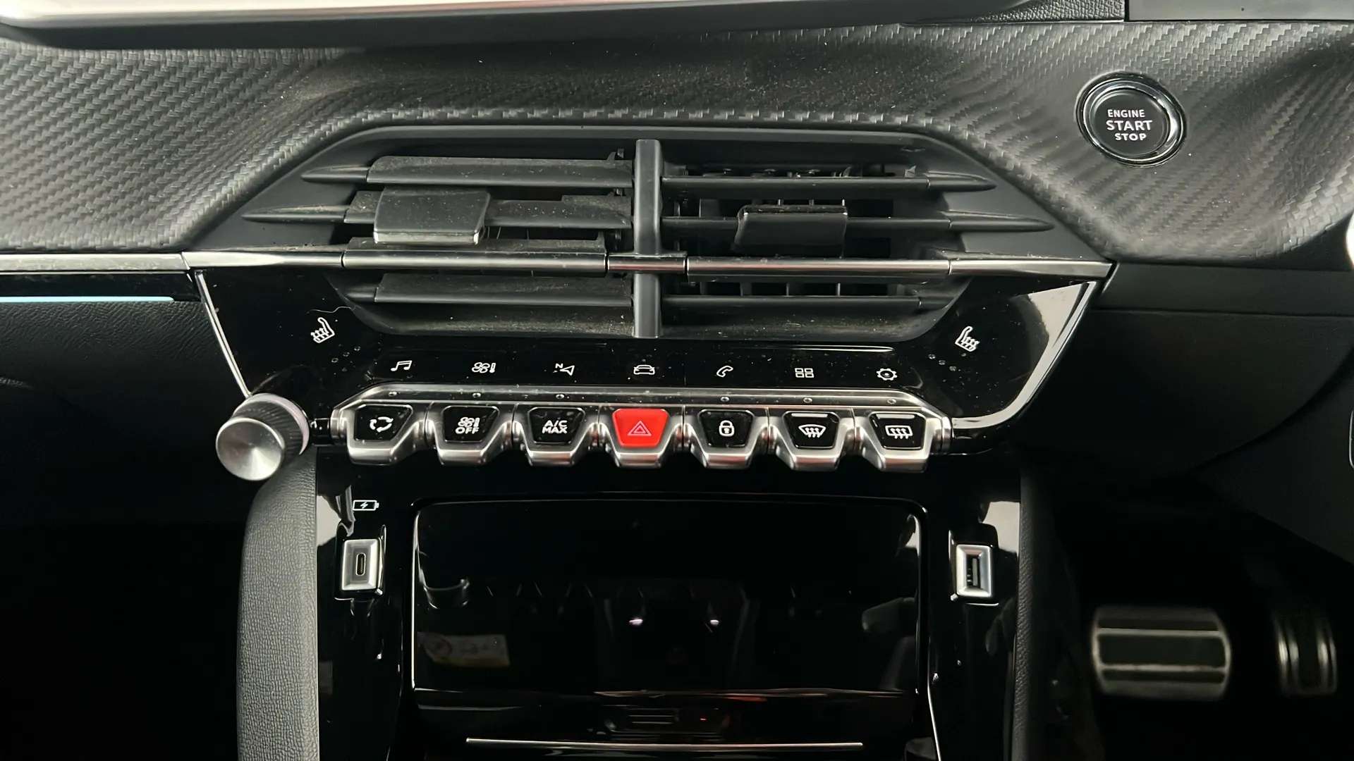 2023 PEUGEOT 2008 2023 PEUGEOT 2008
