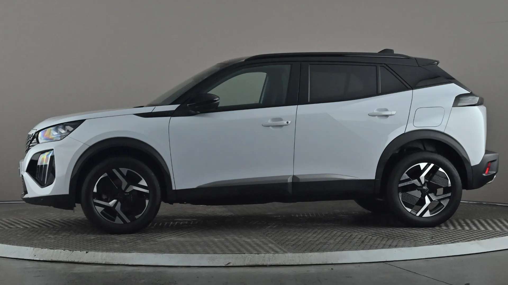 2024 PEUGEOT 2008 2024 PEUGEOT 2008