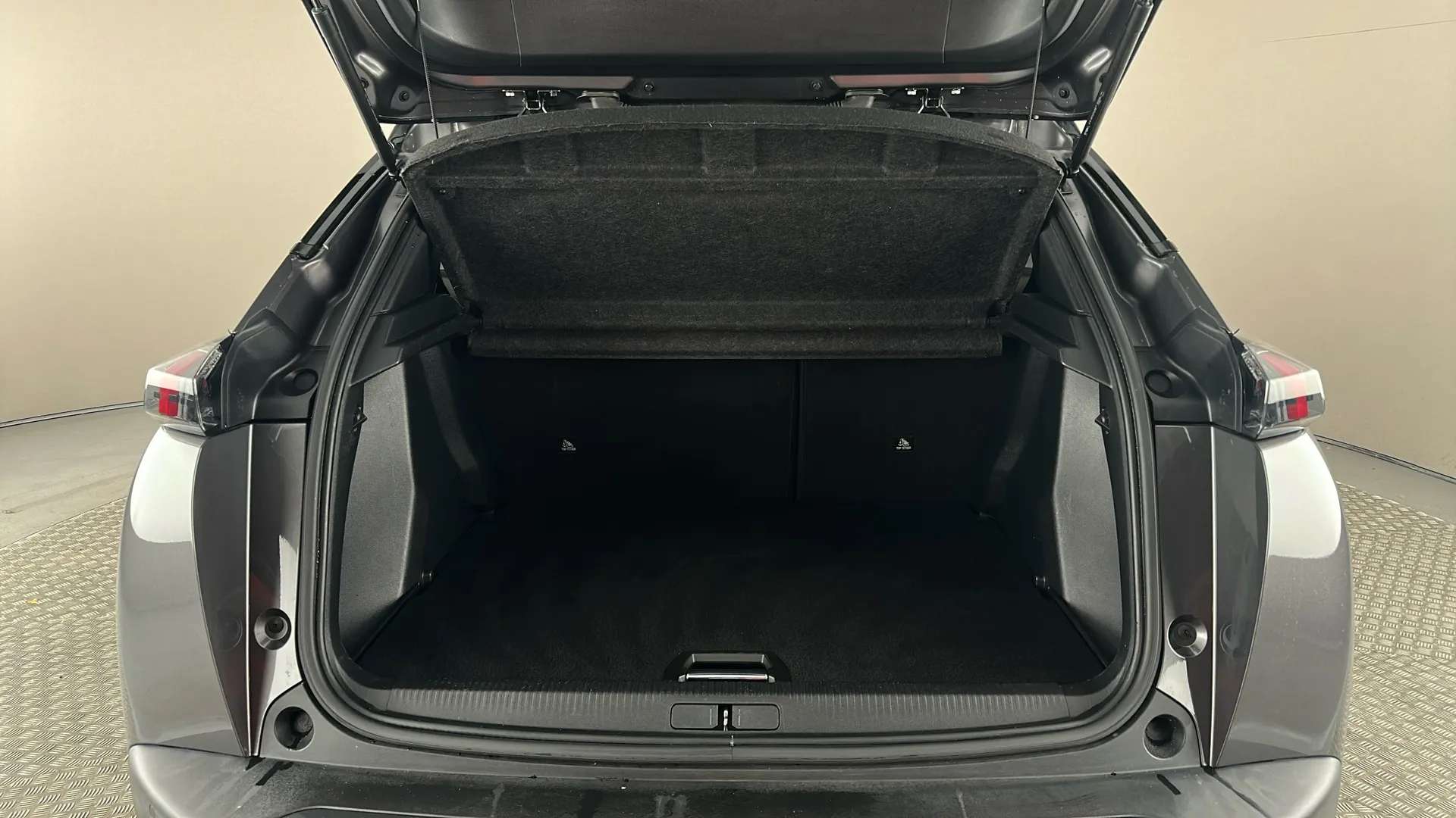2020 PEUGEOT 2008 2020 PEUGEOT 2008
