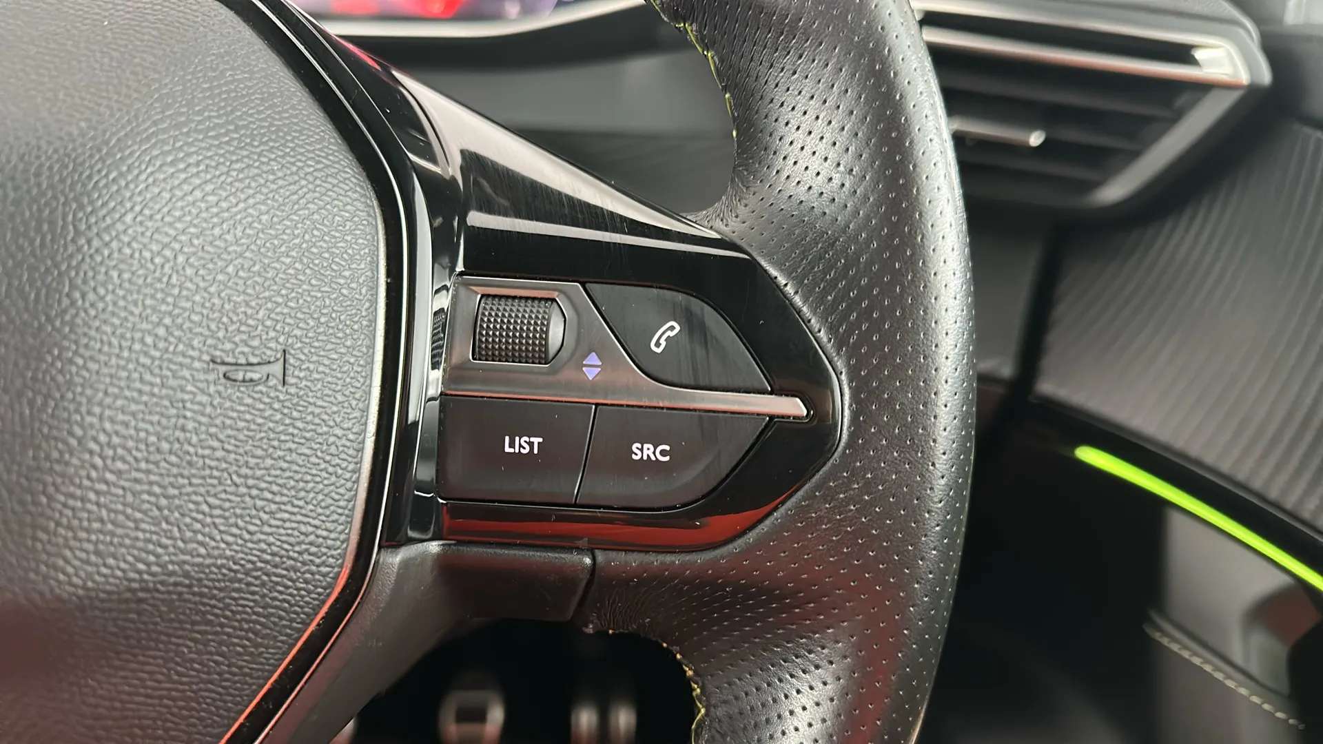 2020 PEUGEOT 2008 2020 PEUGEOT 2008