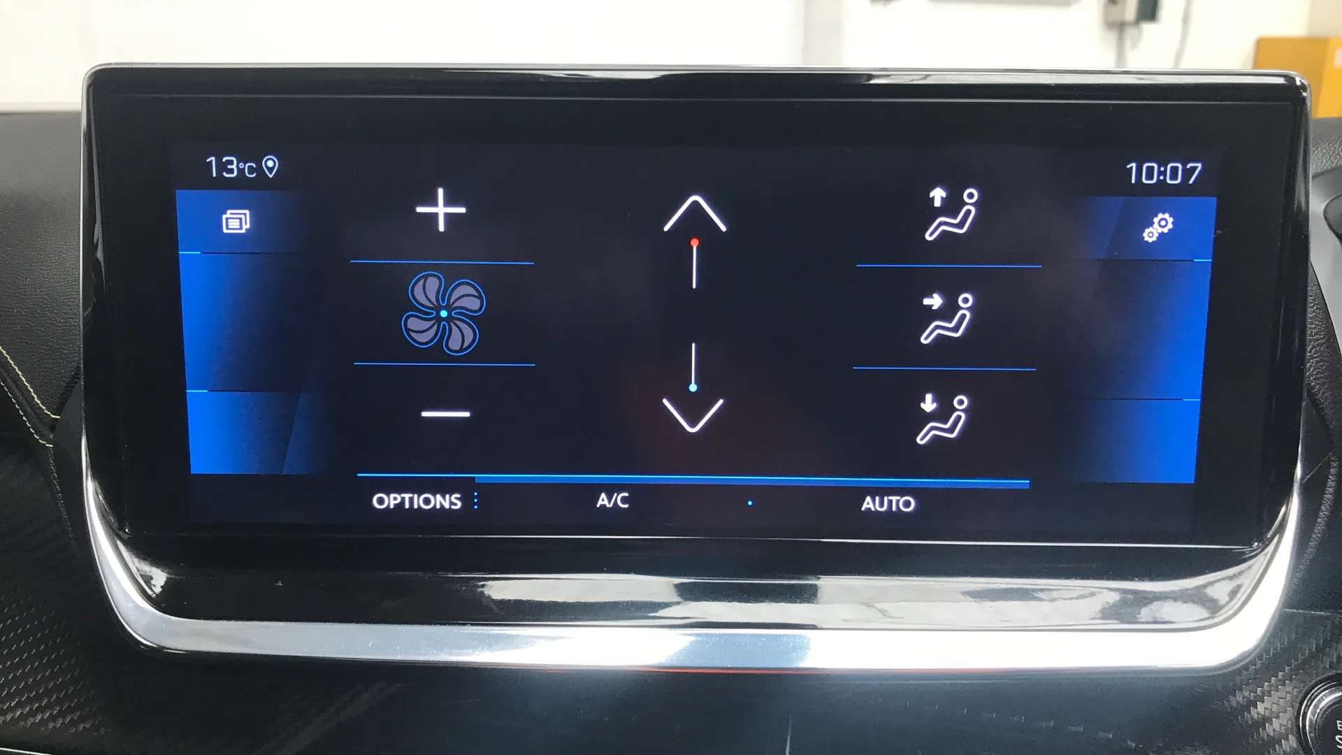 2020 PEUGEOT 2008 2020 PEUGEOT 2008