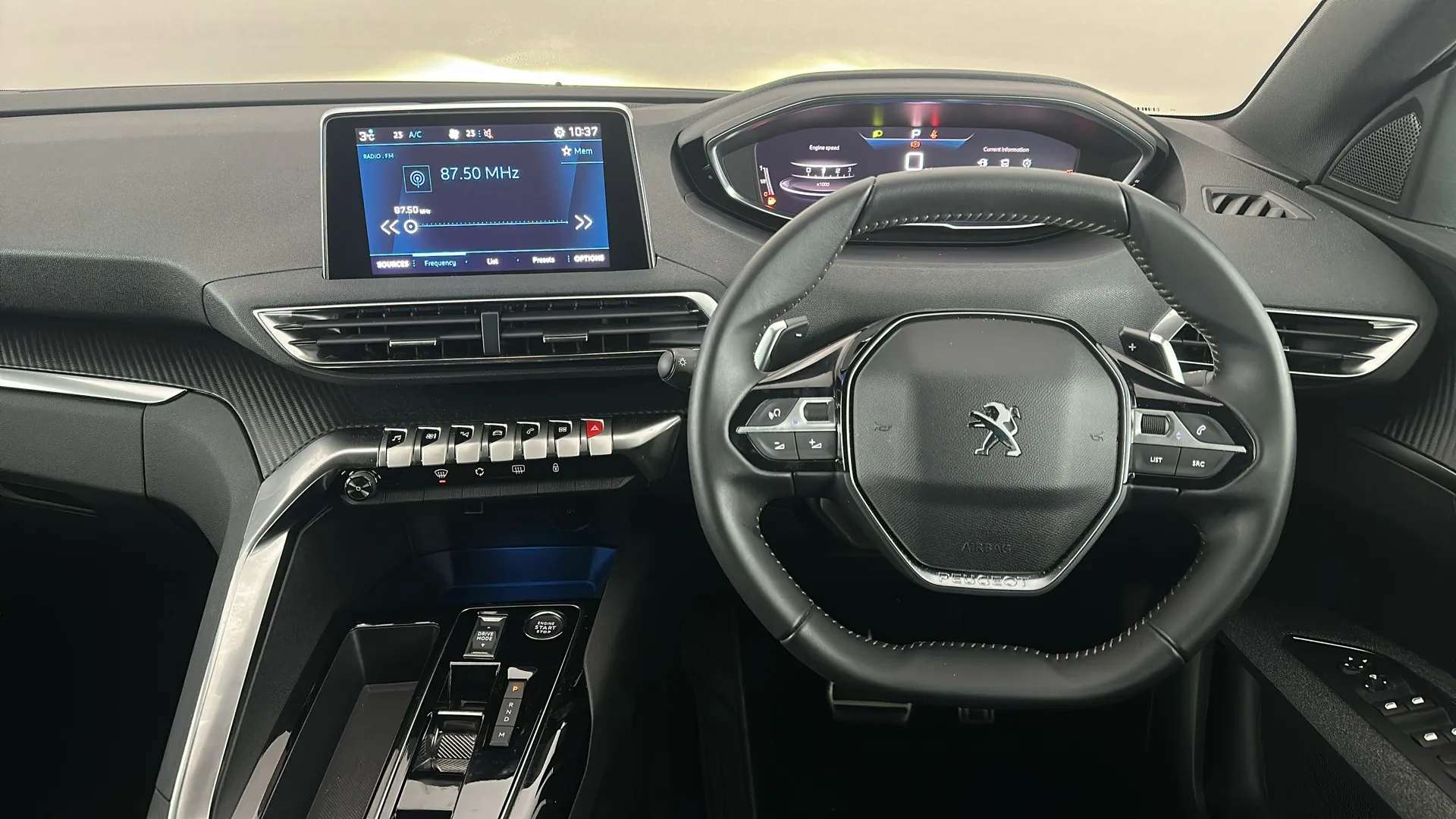 2024 PEUGEOT 3008 2024 PEUGEOT 3008