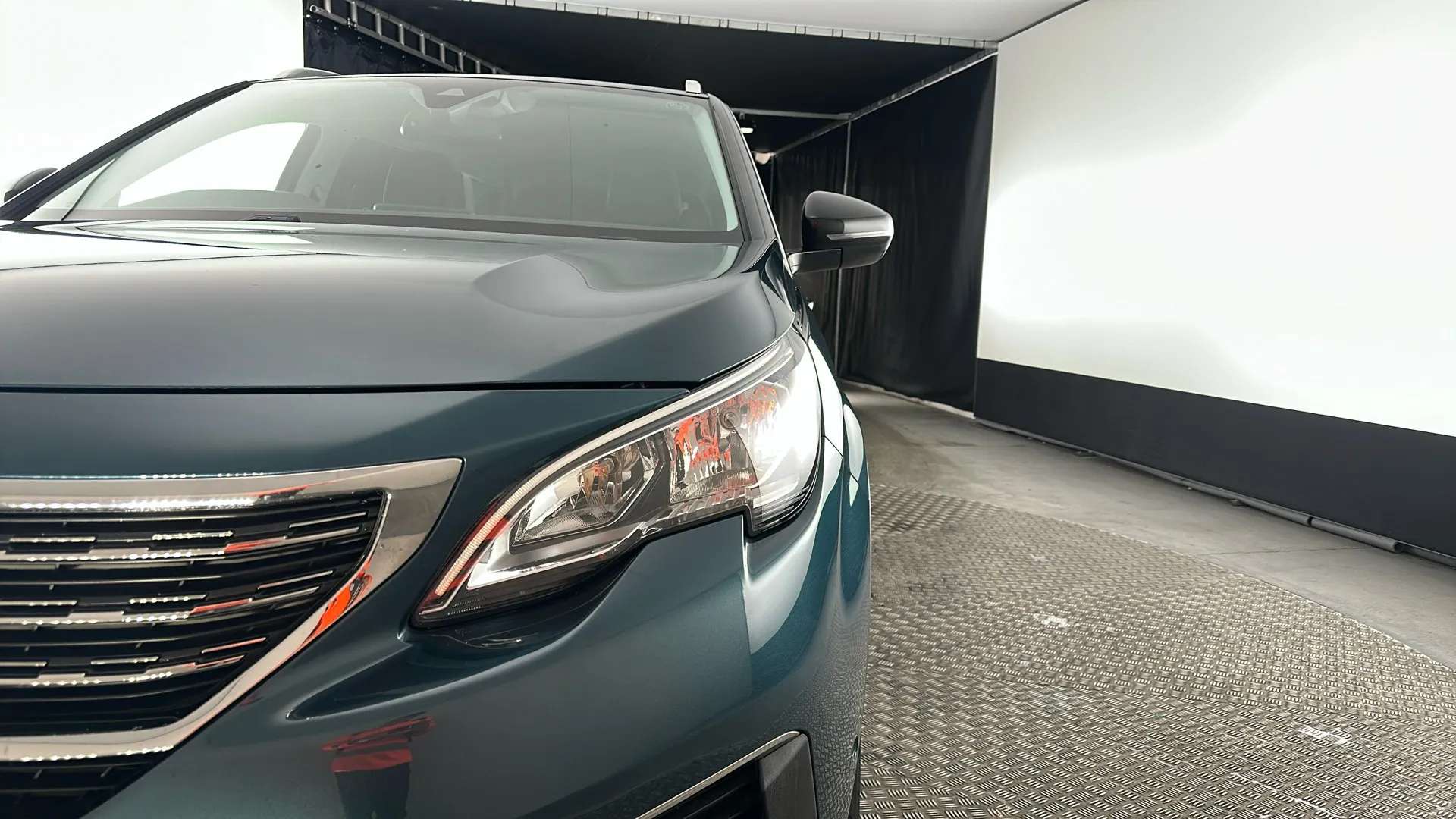 2018 PEUGEOT 5008 2018 PEUGEOT 5008