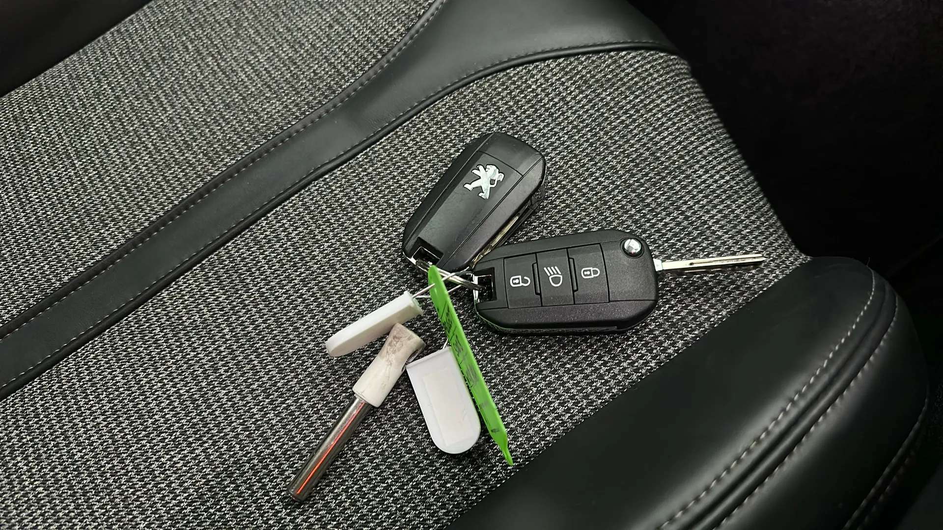 2018 PEUGEOT 5008 2018 PEUGEOT 5008