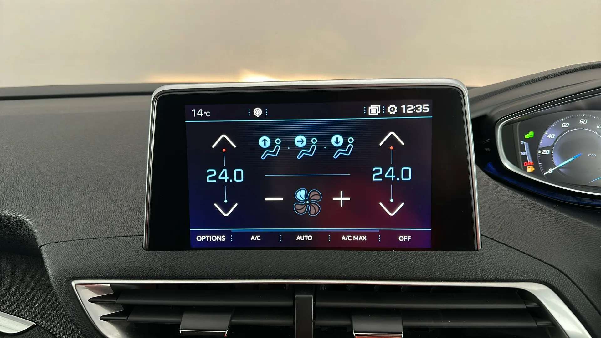 2018 PEUGEOT 5008 2018 PEUGEOT 5008