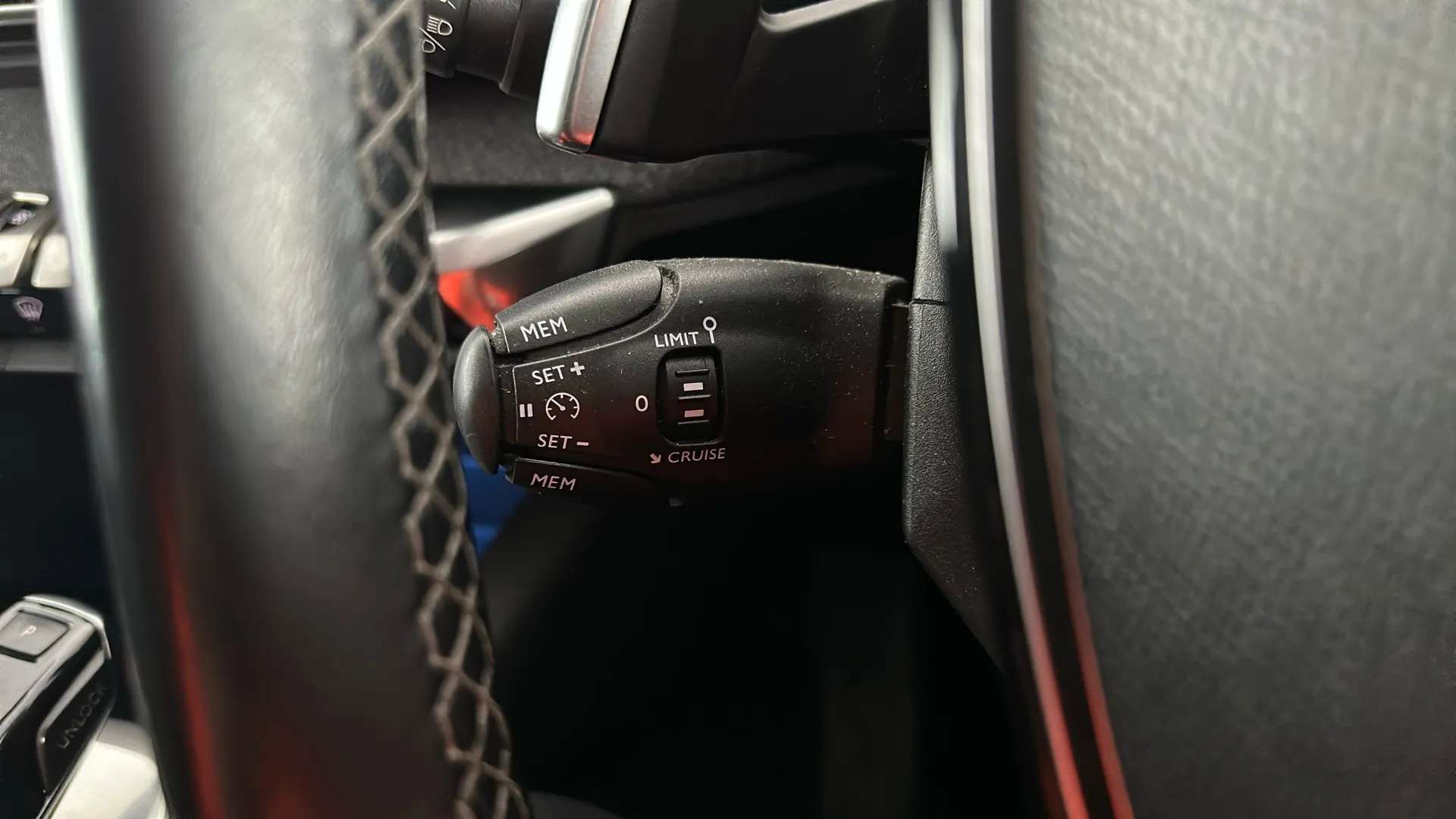 2018 PEUGEOT 5008 2018 PEUGEOT 5008