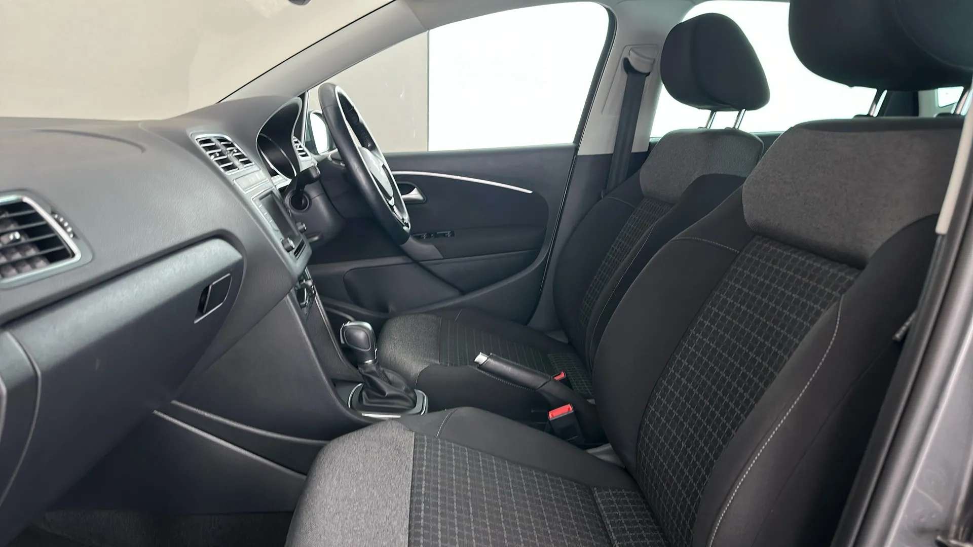 2017 VOLKSWAGEN POLO 2017 VOLKSWAGEN POLO