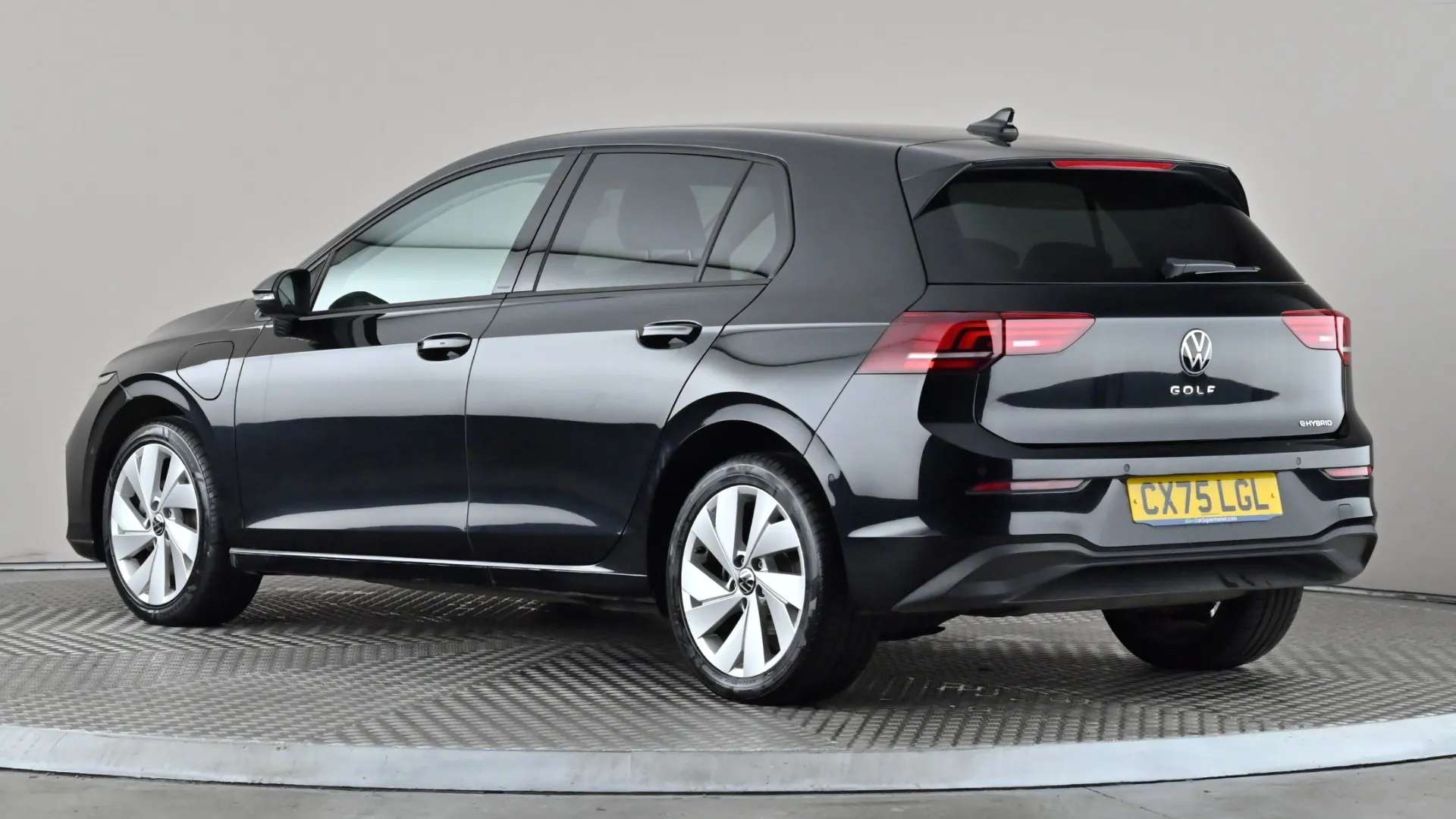 A 2025 VOLKSWAGEN GOLF 1.5 TSI 204 Match eHybrid DSG A 2025 VOLKSWAGEN GOLF 1.5 TSI 204 Match eHybrid DSG