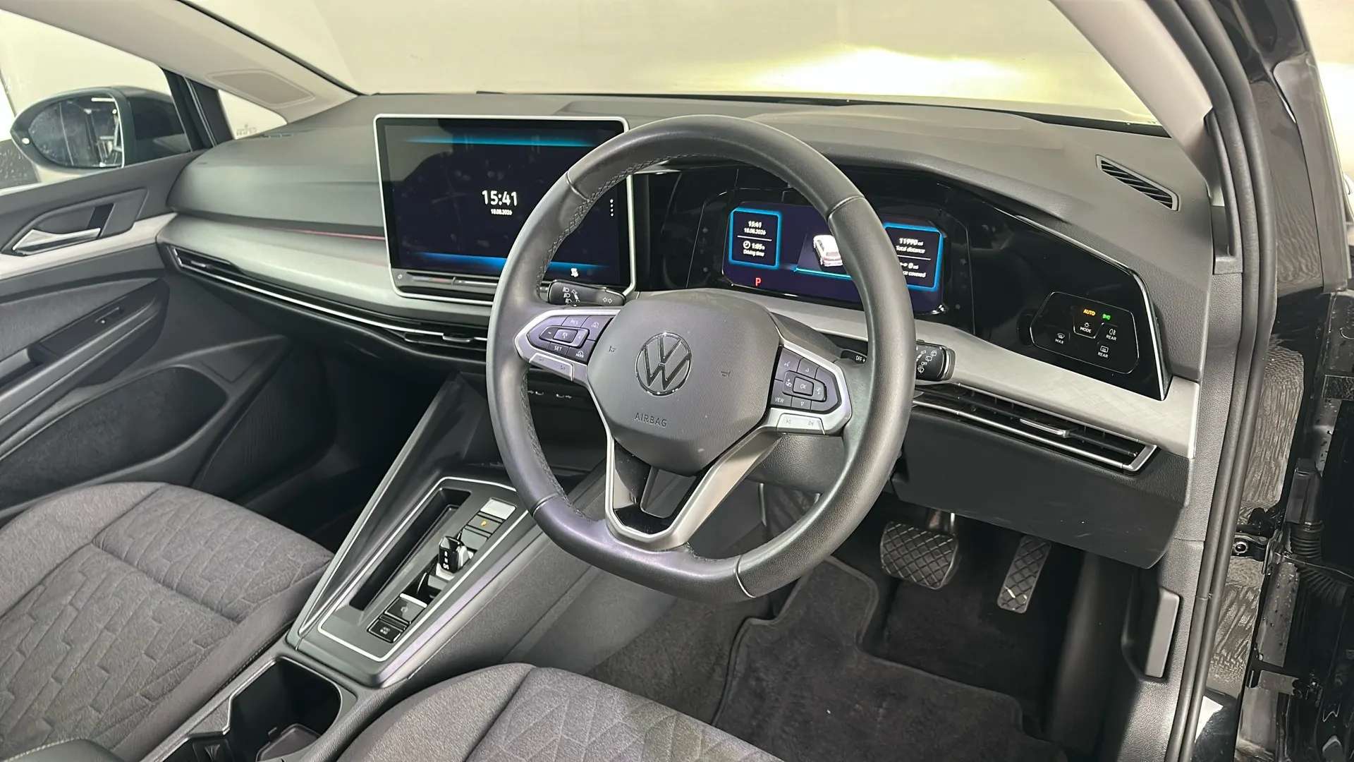 2025 VOLKSWAGEN GOLF 2025 VOLKSWAGEN GOLF