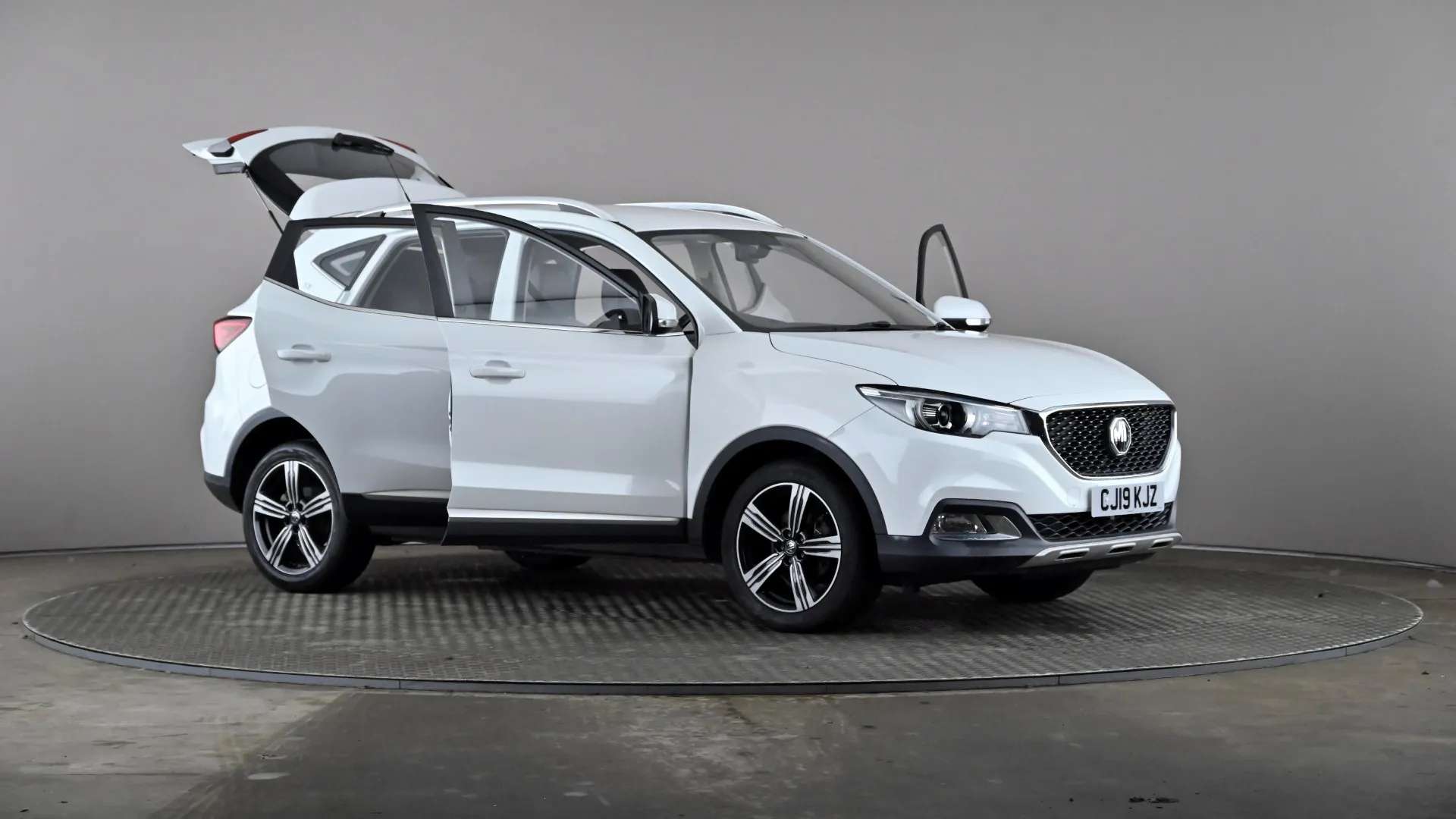 2019 MG MOTOR UK ZS 2019 MG MOTOR UK ZS