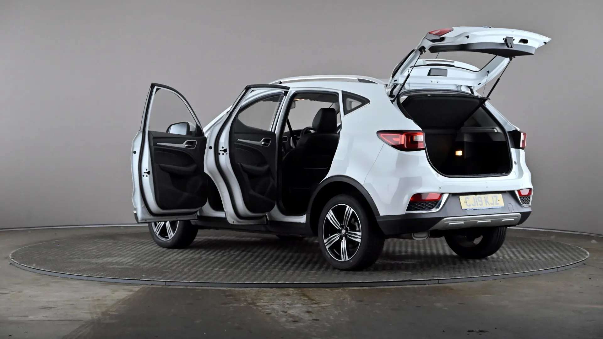 2019 MG MOTOR UK ZS 2019 MG MOTOR UK ZS