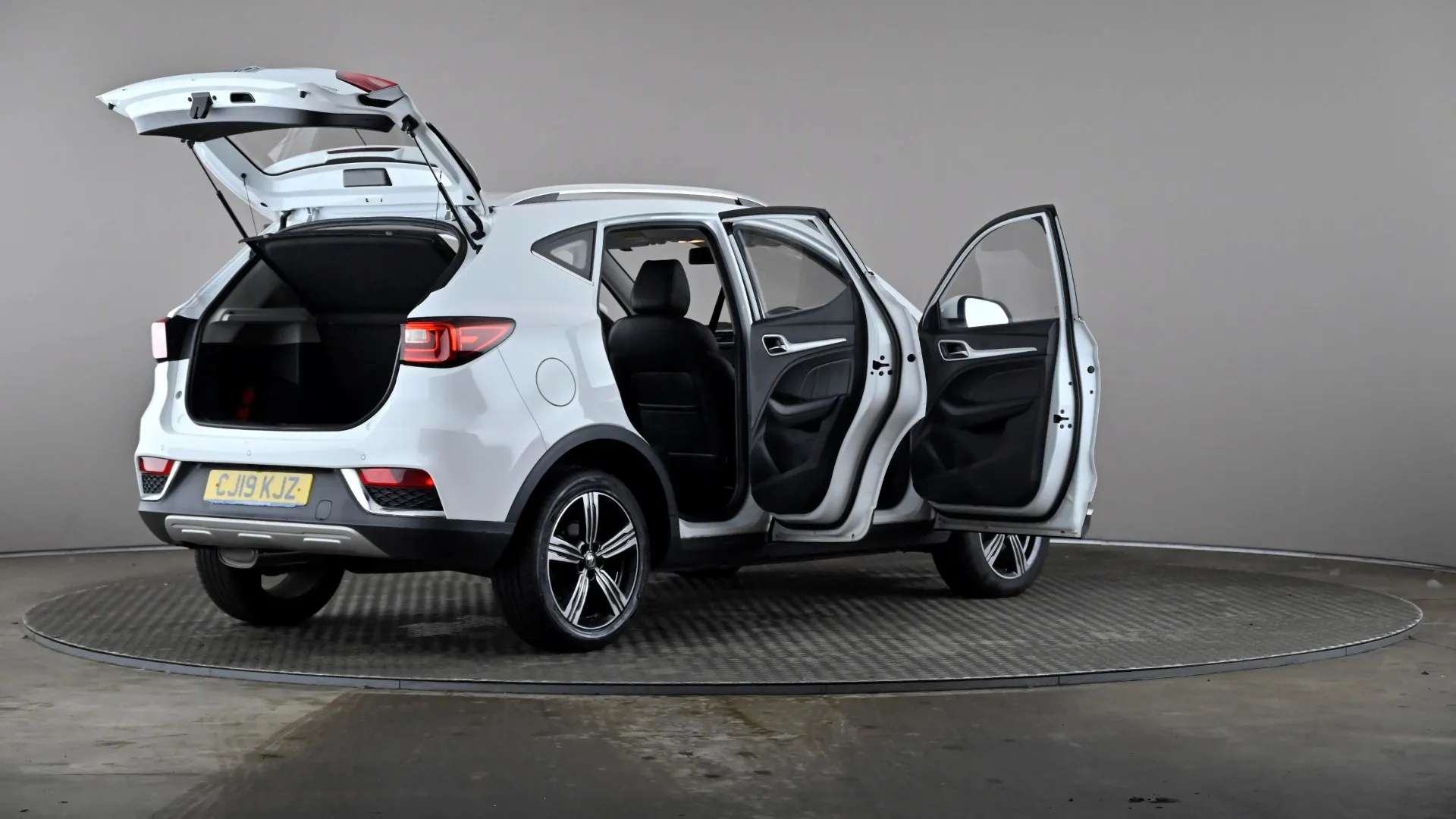 2019 MG MOTOR UK ZS 2019 MG MOTOR UK ZS