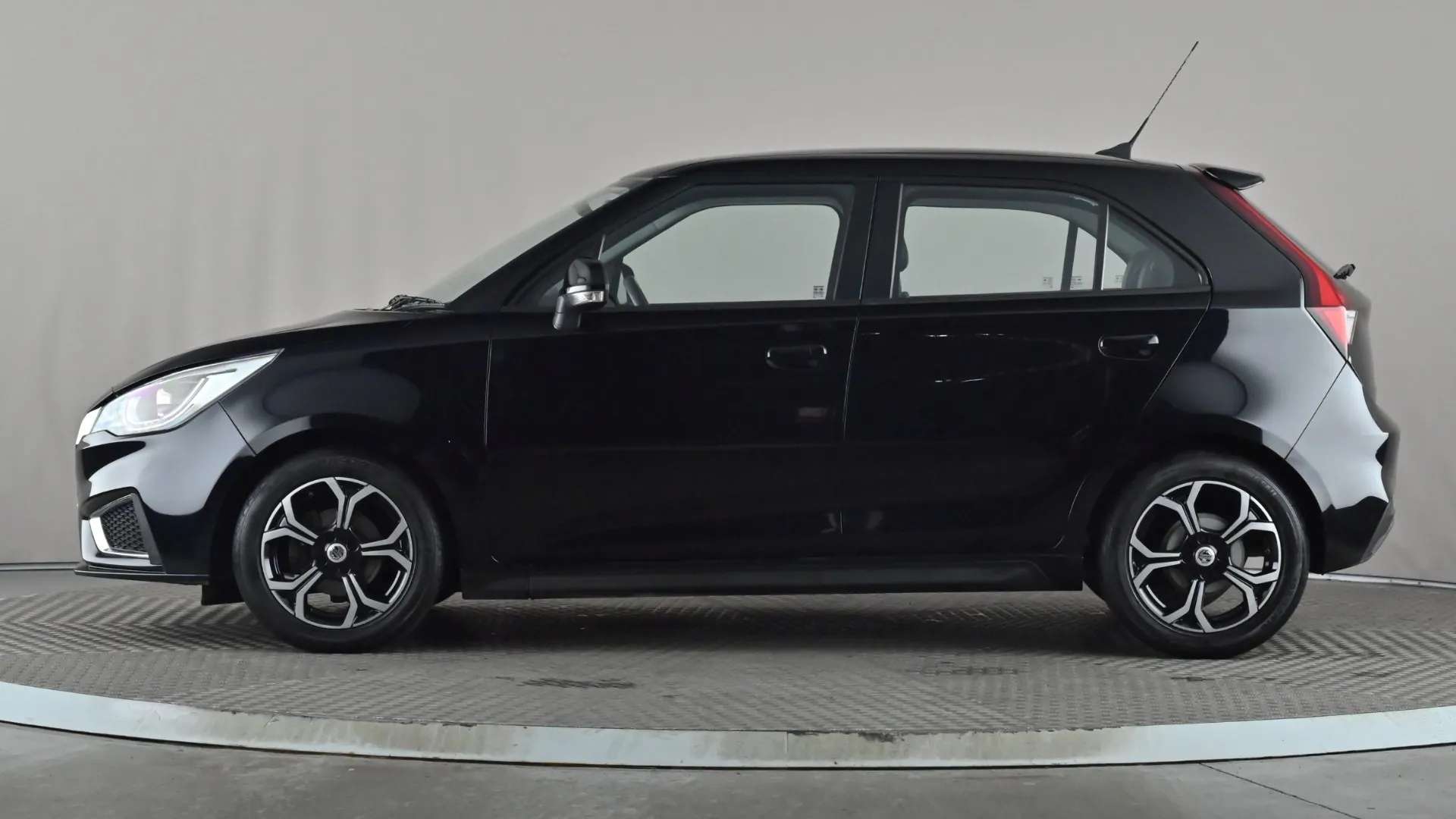 A 2019 MG MOTOR UK MG3 1.5 VTi-TECH Exclusive A 2019 MG MOTOR UK MG3 1.5 VTi-TECH Exclusive