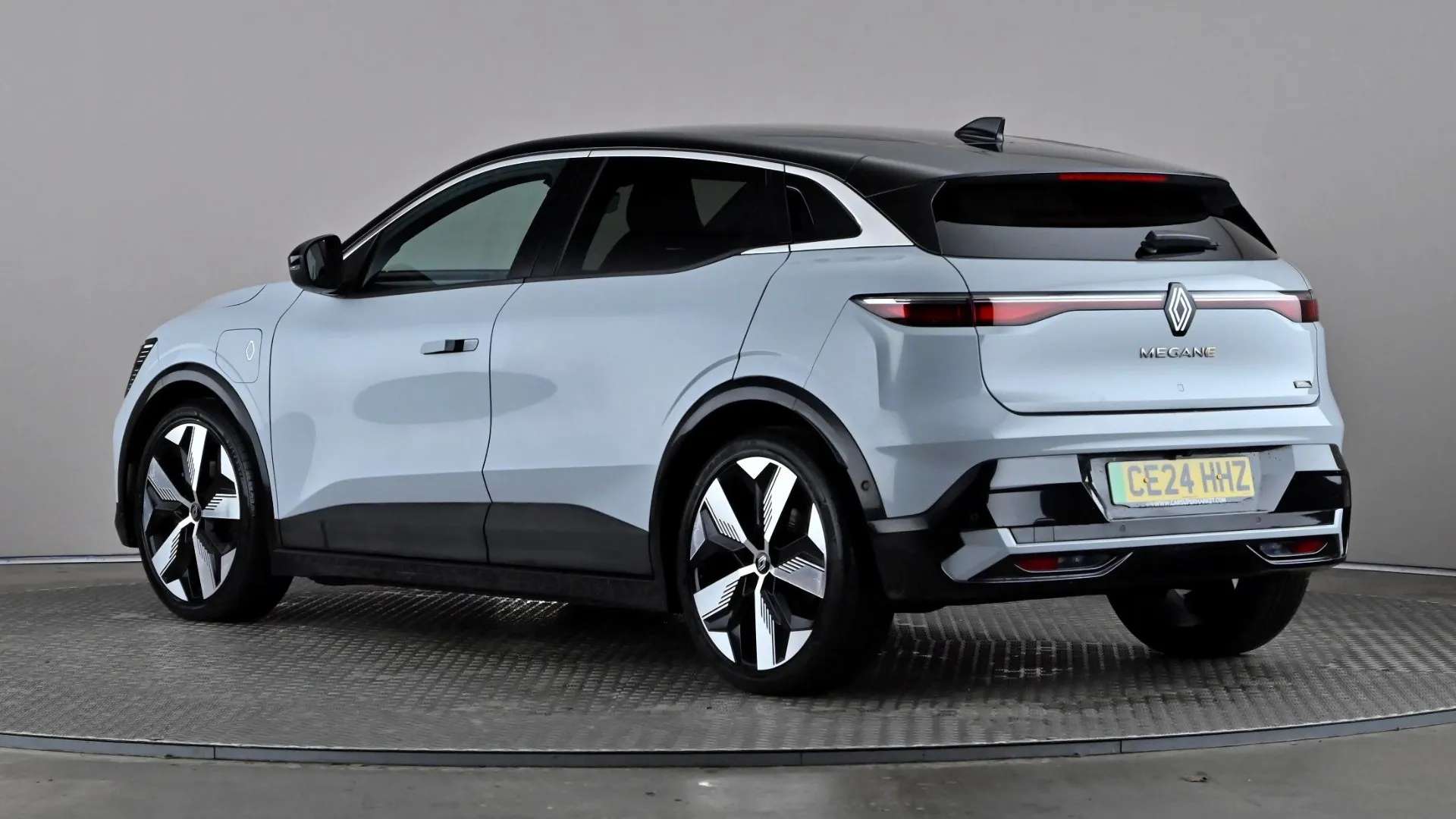 A 2024 RENAULT MEGANE E-TECH EV60 160kW Techno+ 60kWh Optimum Charge Auto A 2024 RENAULT MEGANE E-TECH EV60 160kW Techno+ 60kWh Optimum Charge Auto