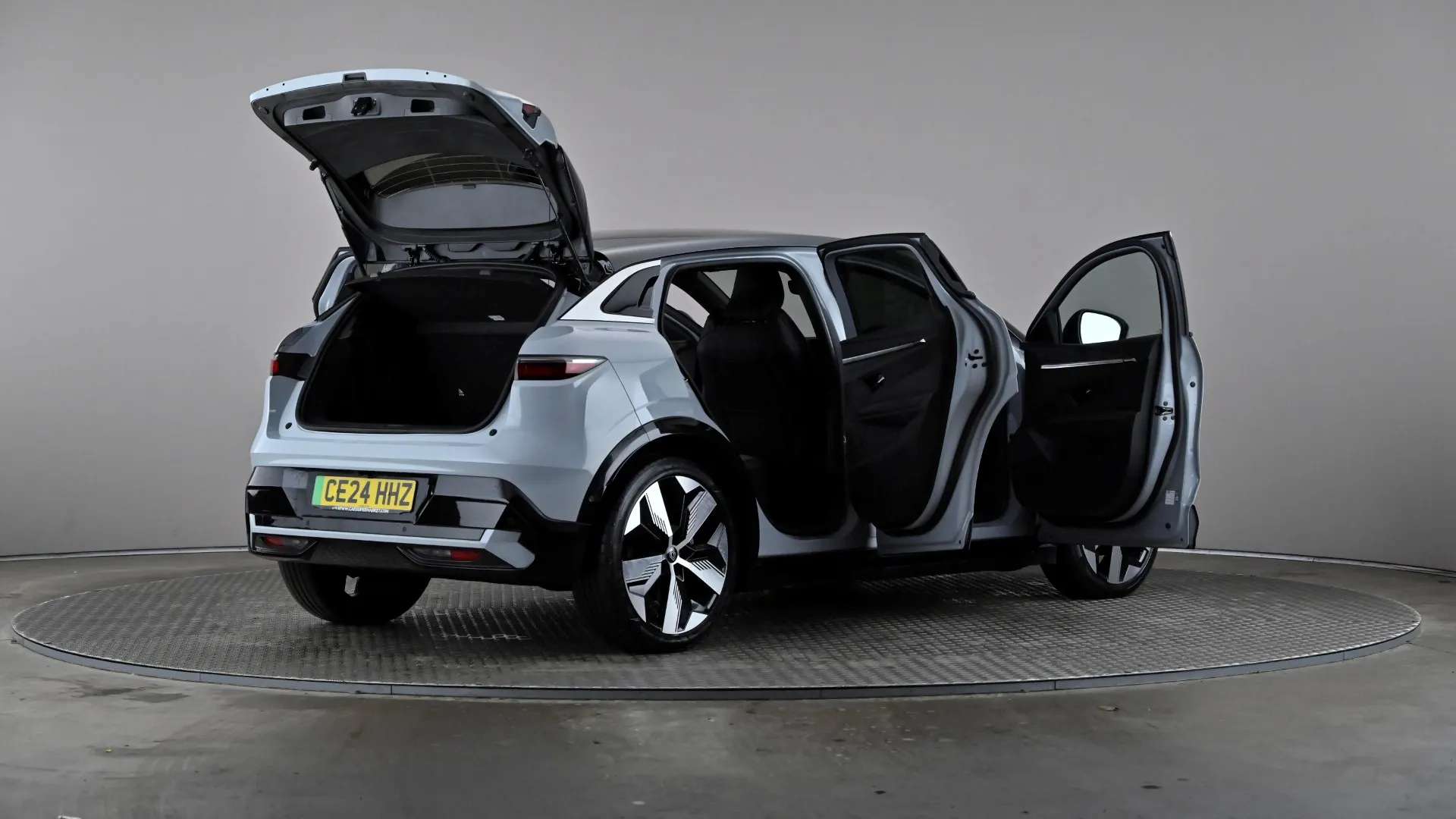 2024 RENAULT MEGANE E-TECH 2024 RENAULT MEGANE E-TECH