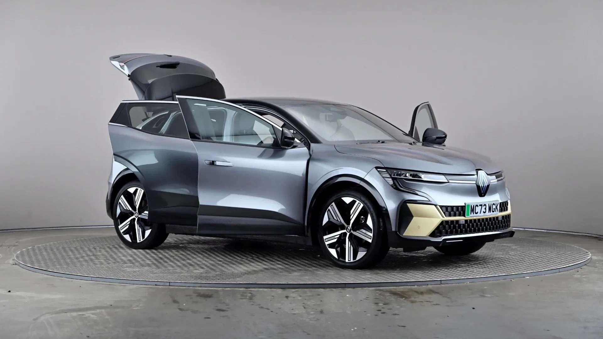 2024 RENAULT MEGANE E-TECH 2024 RENAULT MEGANE E-TECH