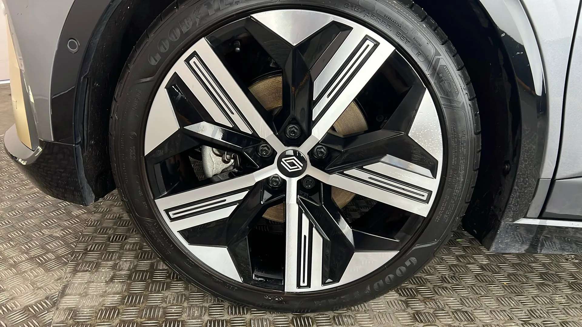 2024 RENAULT MEGANE E-TECH 2024 RENAULT MEGANE E-TECH