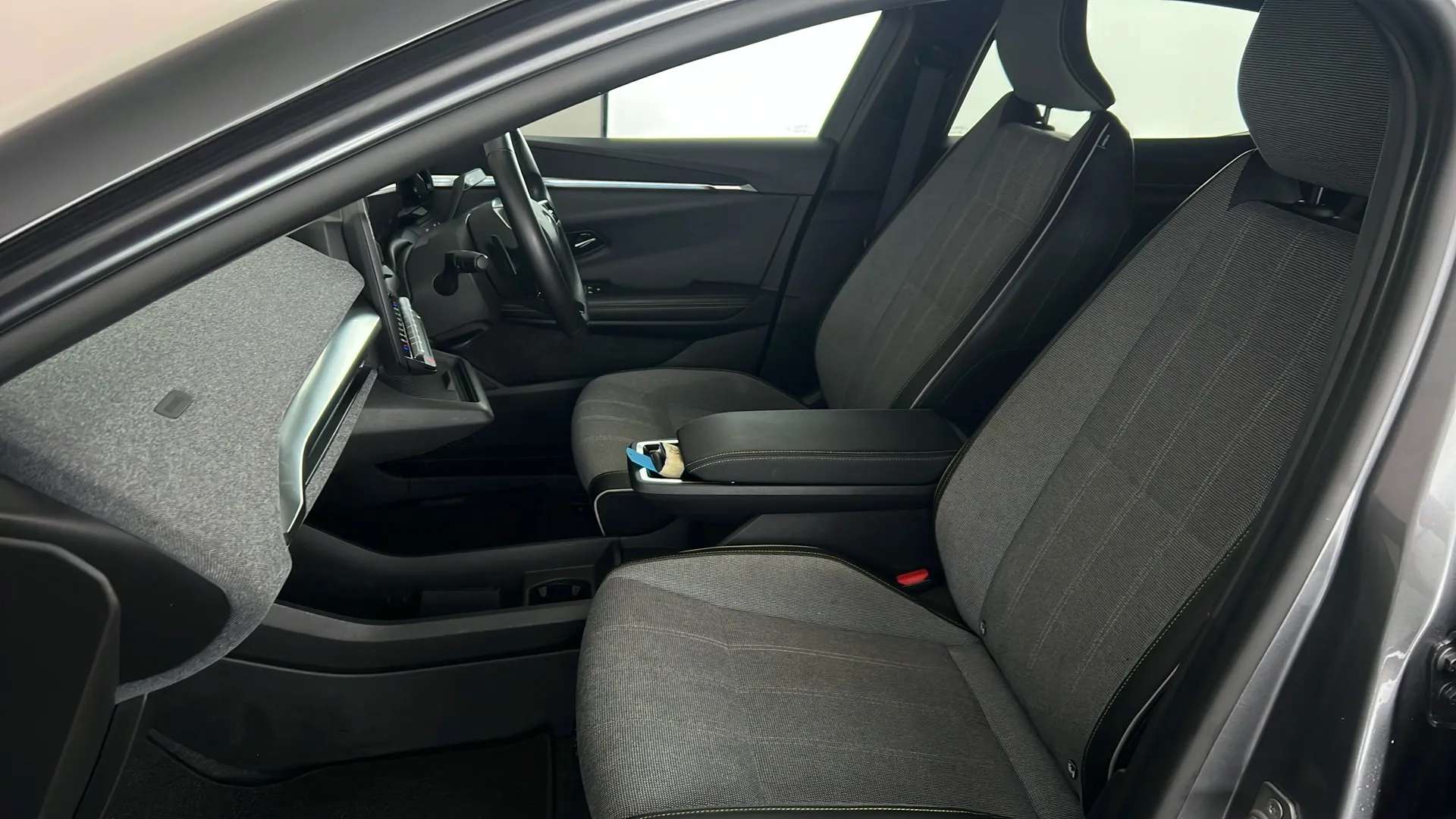 2024 RENAULT MEGANE E-TECH 2024 RENAULT MEGANE E-TECH