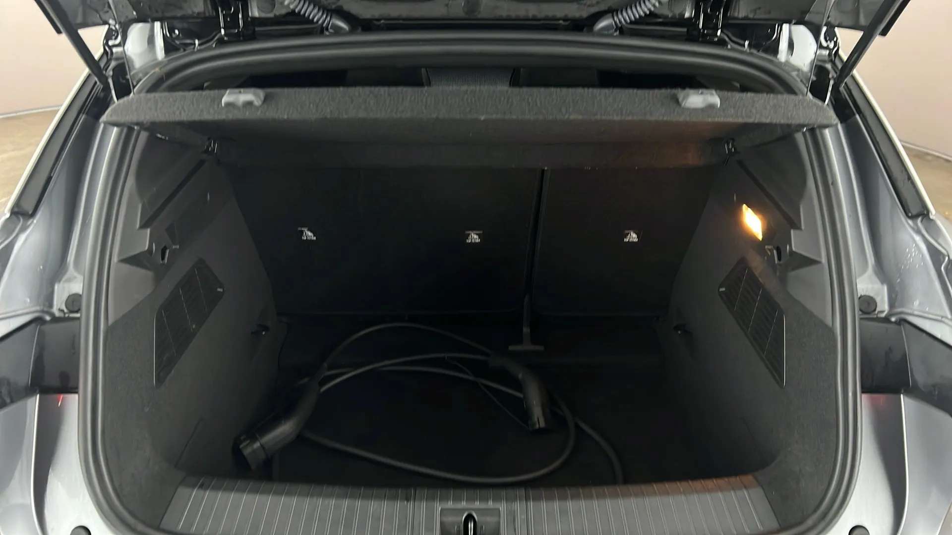 2024 RENAULT MEGANE E-TECH 2024 RENAULT MEGANE E-TECH