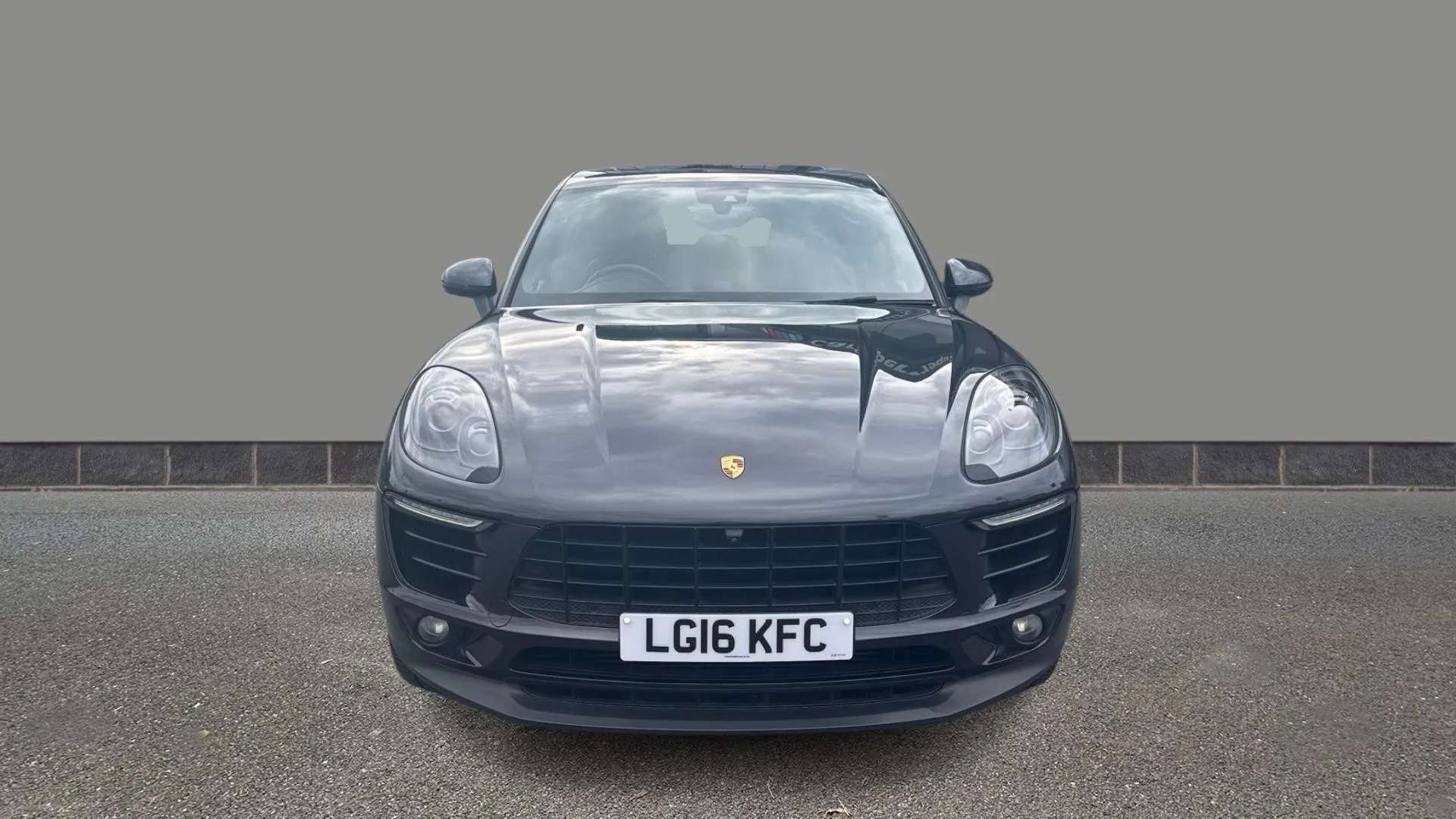 2016 PORSCHE MACAN 2016 PORSCHE MACAN