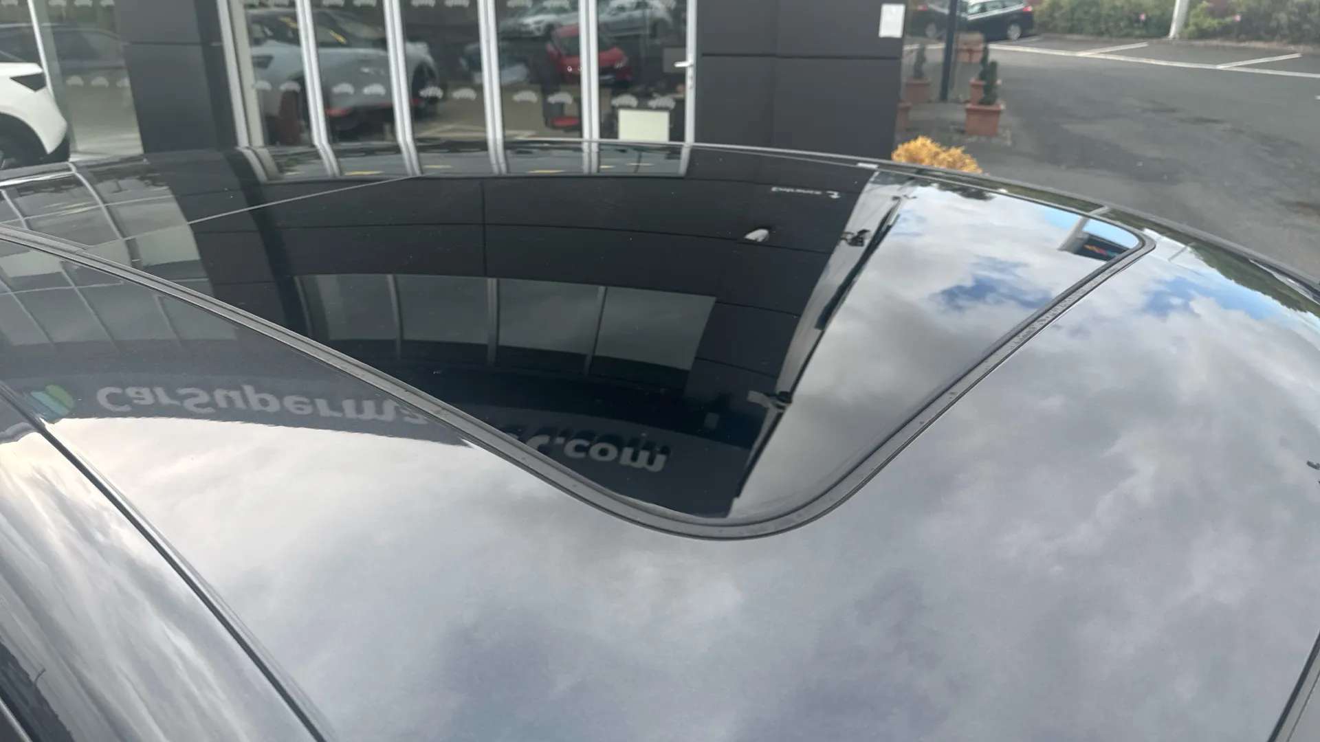 2016 PORSCHE MACAN 2016 PORSCHE MACAN
