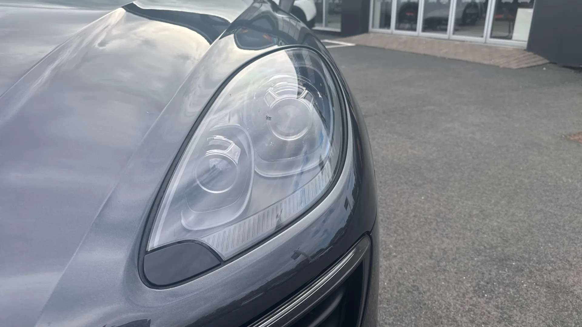 2016 PORSCHE MACAN 2016 PORSCHE MACAN
