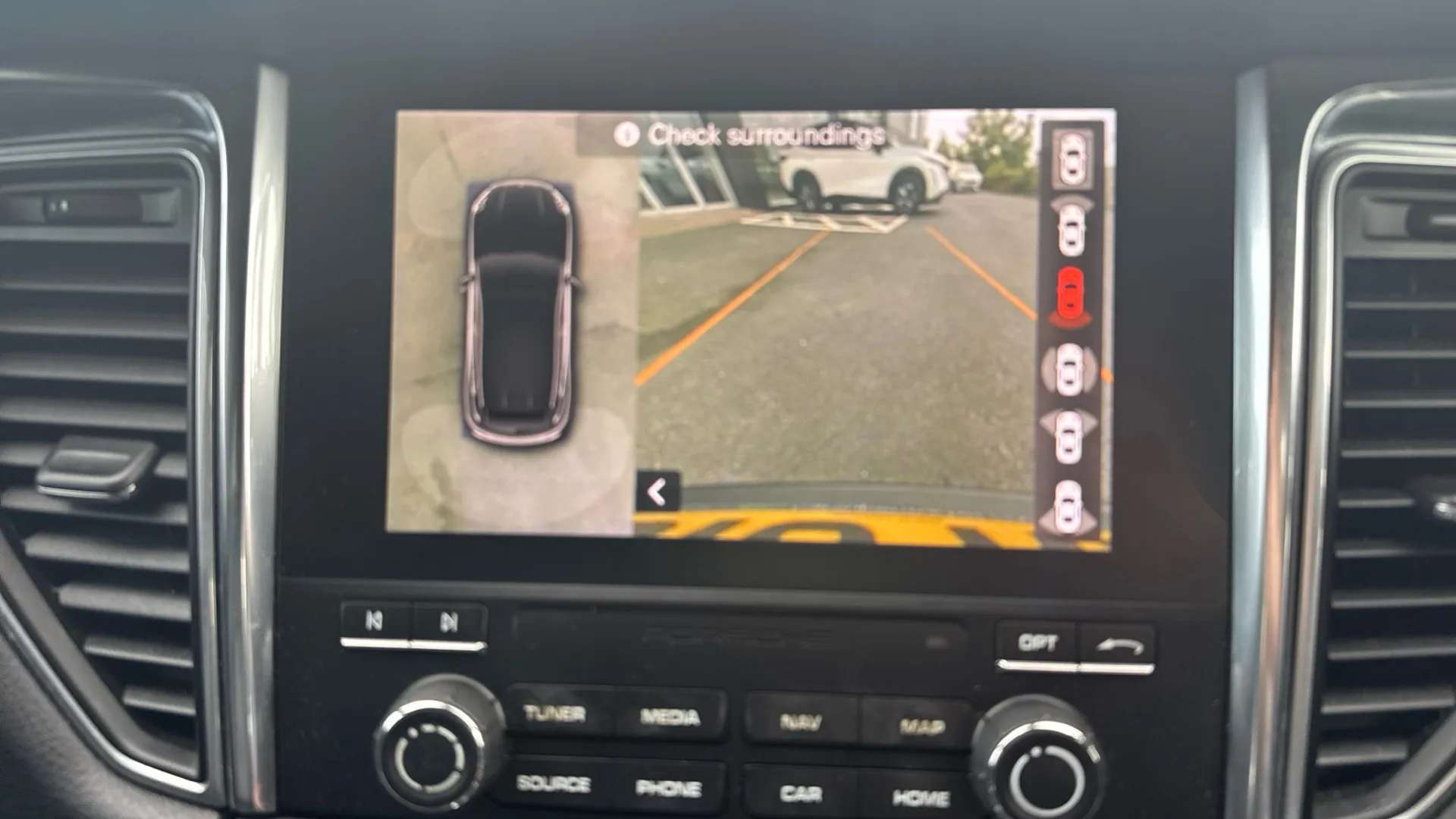 2016 PORSCHE MACAN 2016 PORSCHE MACAN